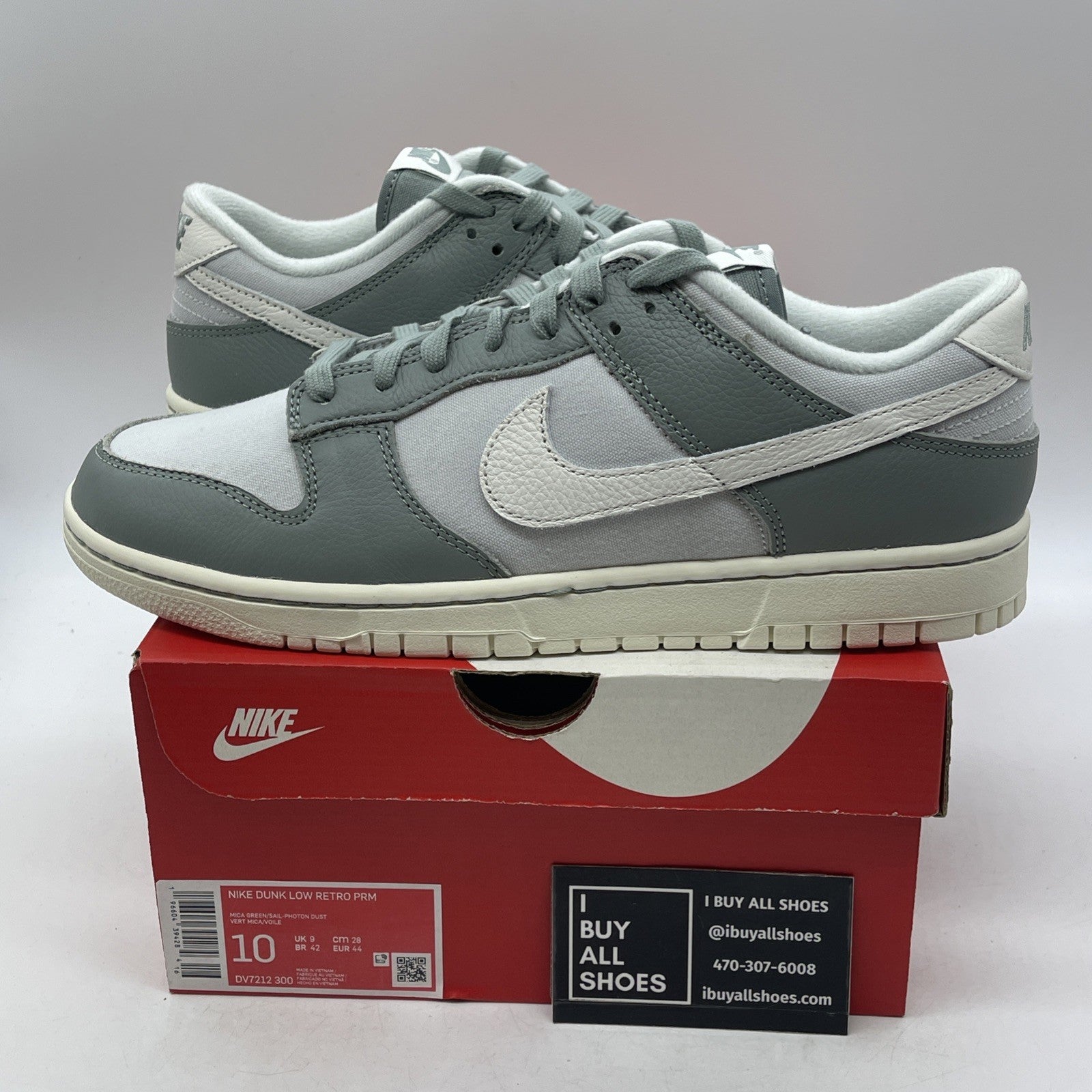 Size 10 - Nike Dunk Low Mica Green (DV7212-300)