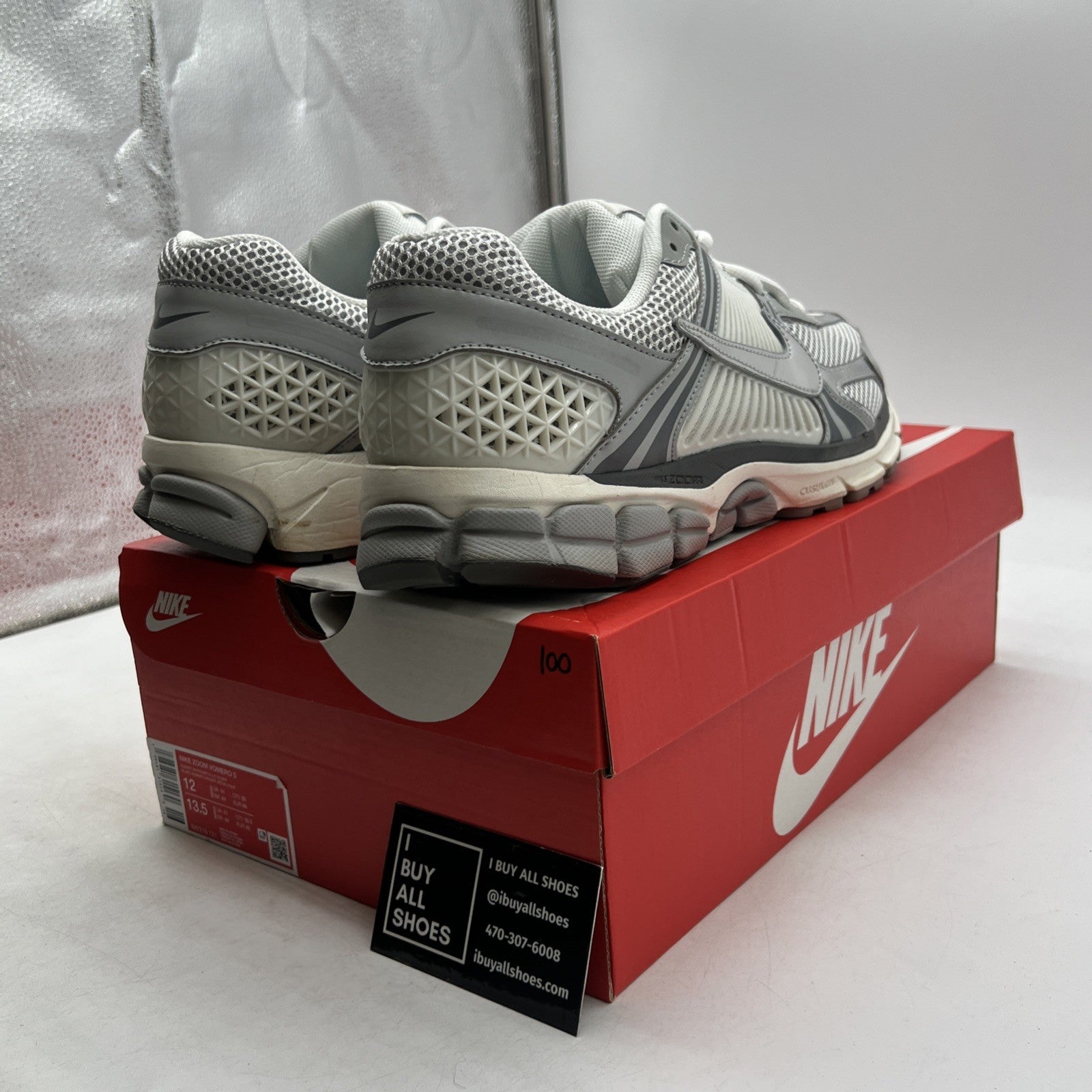 Size 12 - Nike Air Zoom Vomero 5 Summit White Metallic Silver (IM2219-121)