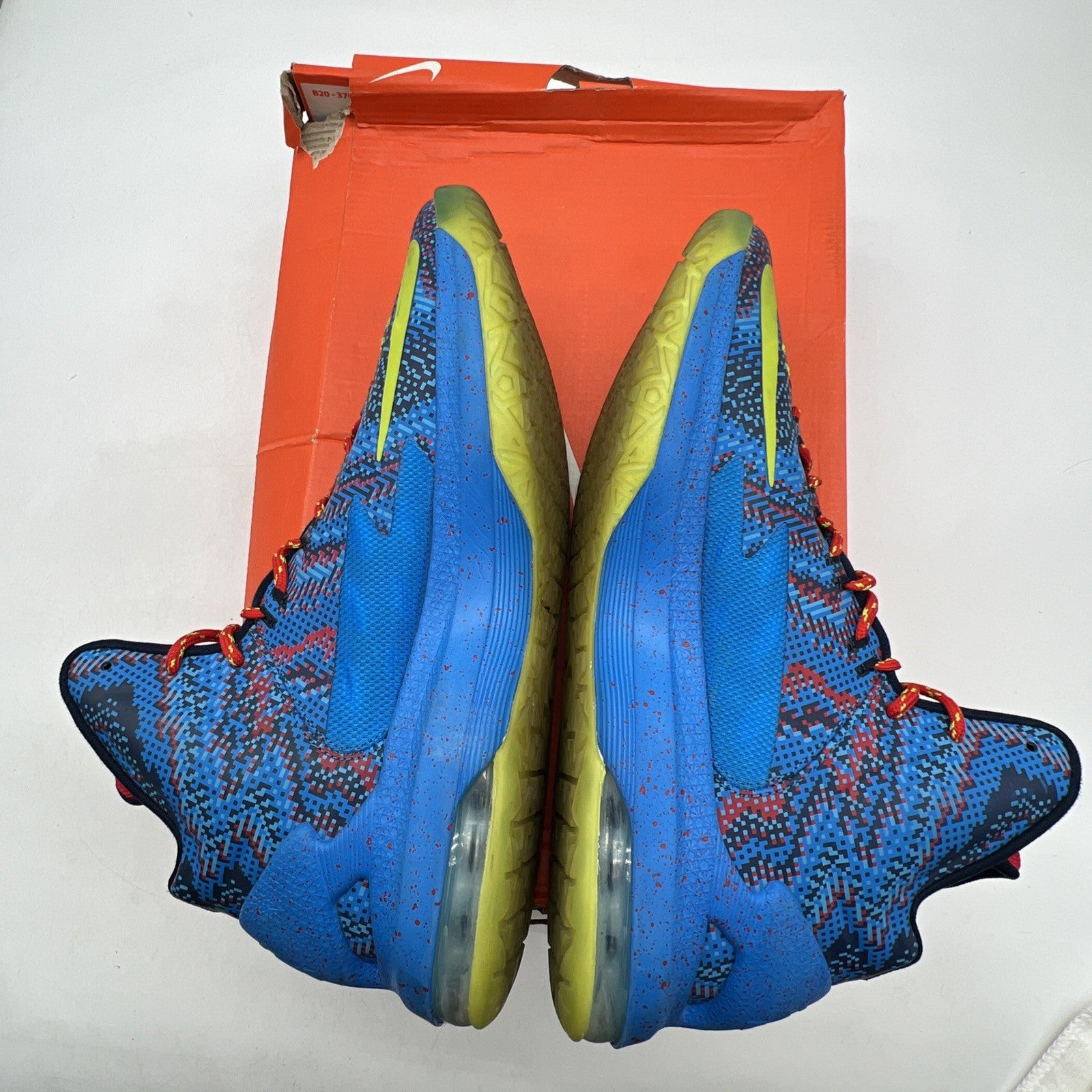 Size 10 - Nike Zoom KD 5 Christmas (554988-401)