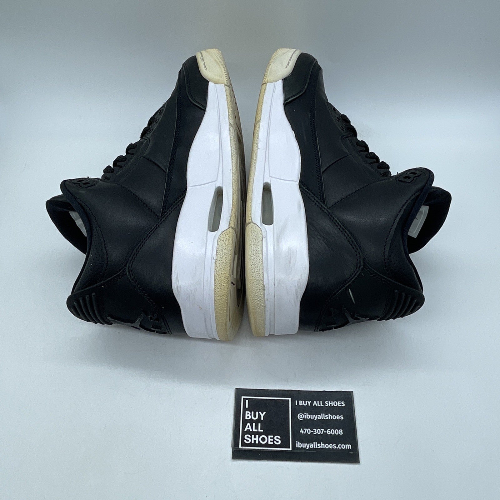 Size 9.5 - Air Jordan 3 Retro Cyber Monday (136064-020)