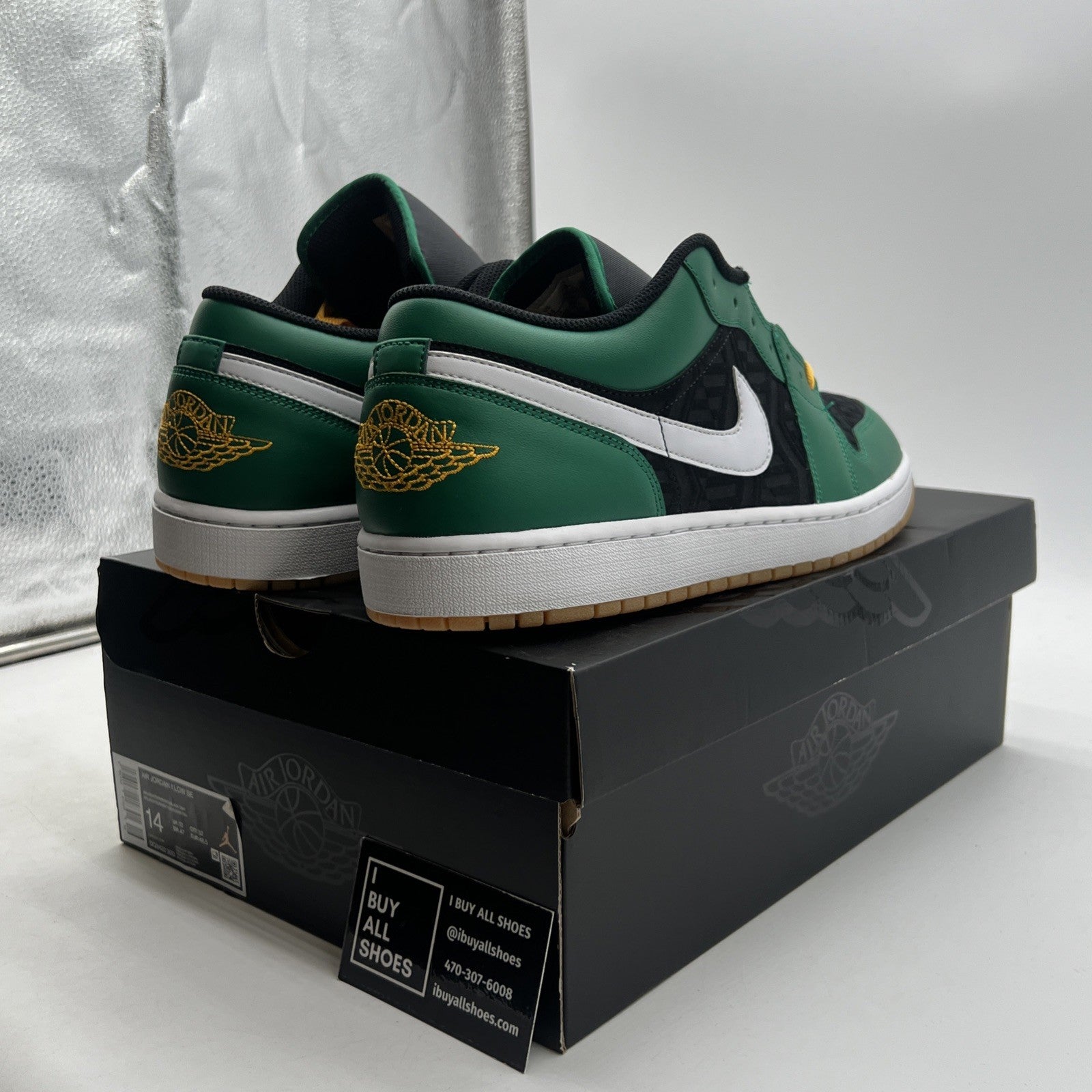 Size 14 - Air Jordan 1 SE Low Christmas (DQ8422-300)