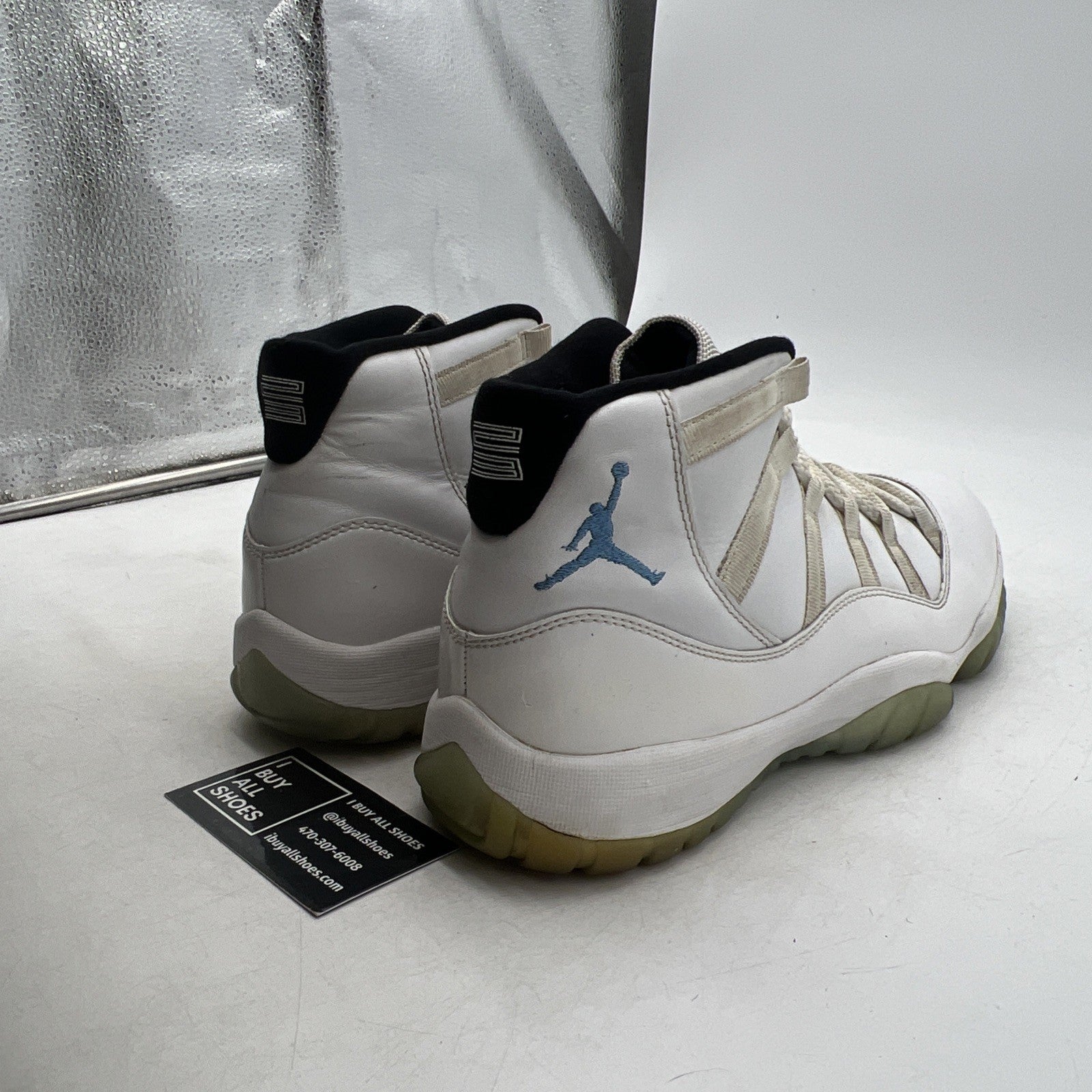 Size 10.5 - Air Jordan 11 Retro High Legend Blue (378037-117)