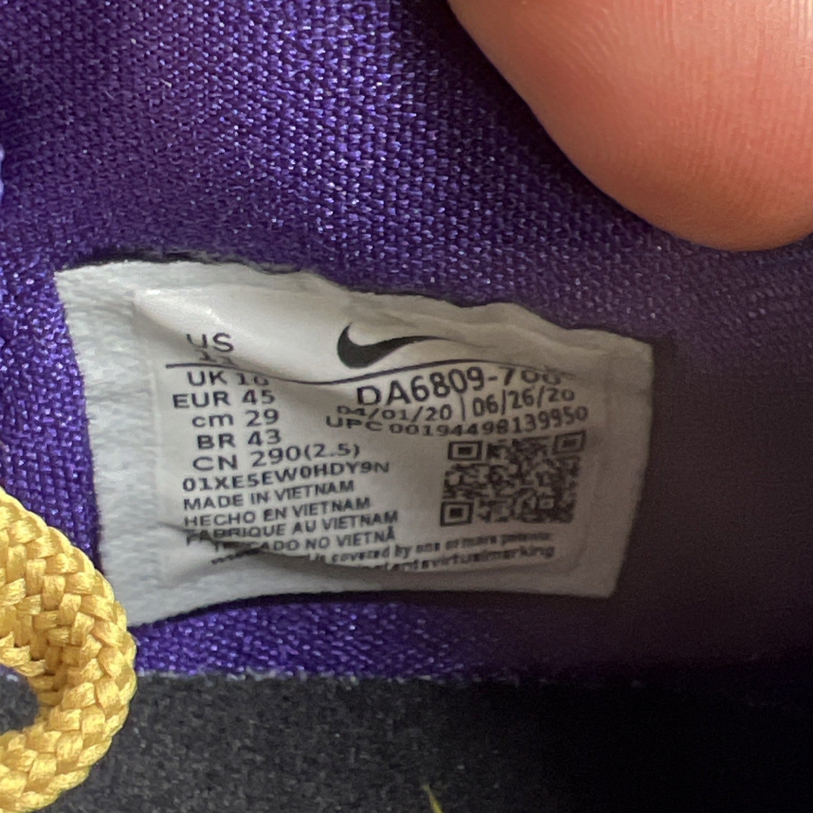 Size 11 - Nike Zoom Kobe 5 Protro x Undefeated Hall Of Fame (DA6809-700)