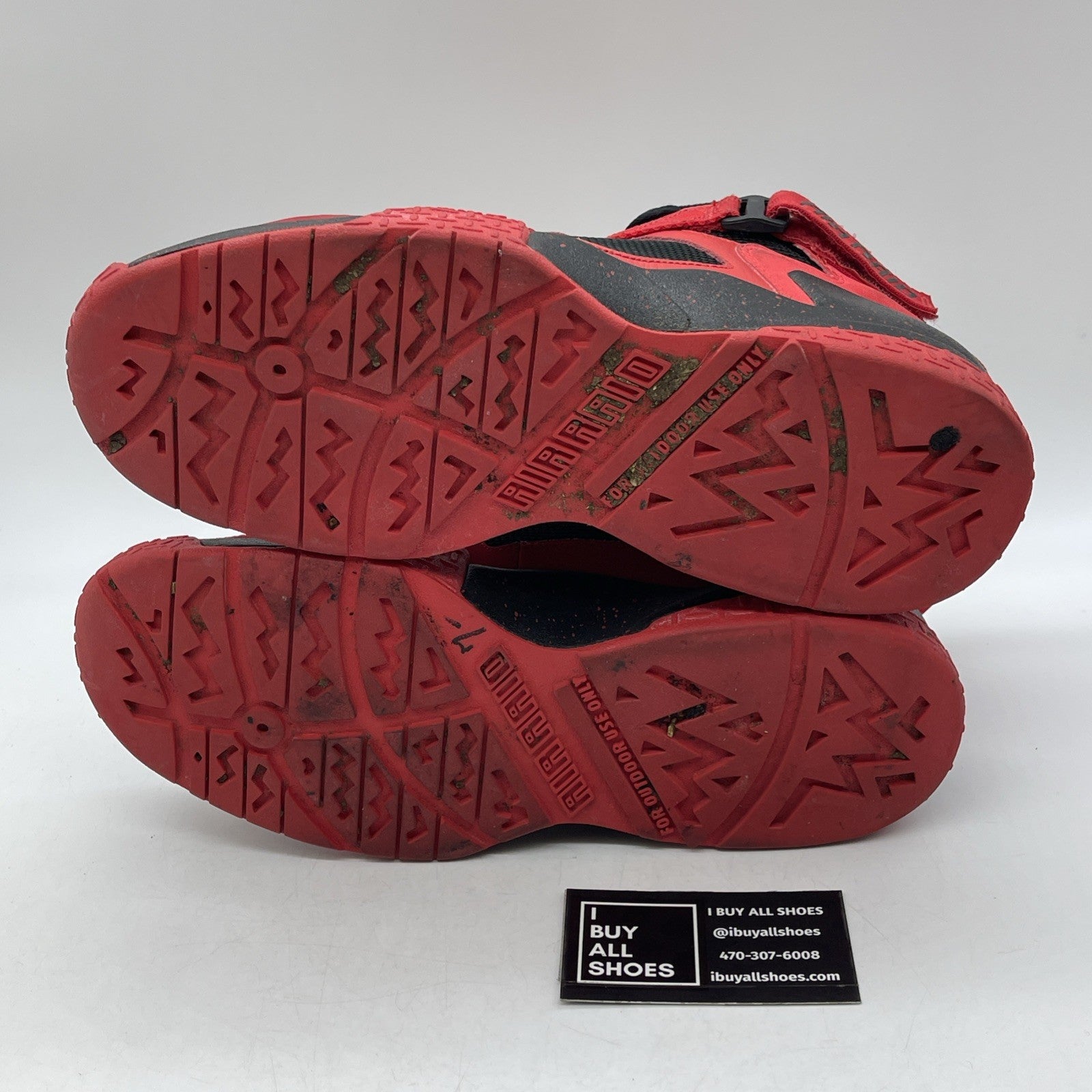 Size 9.5 - Nike Air Raid University Red Black Suede (642330-600)