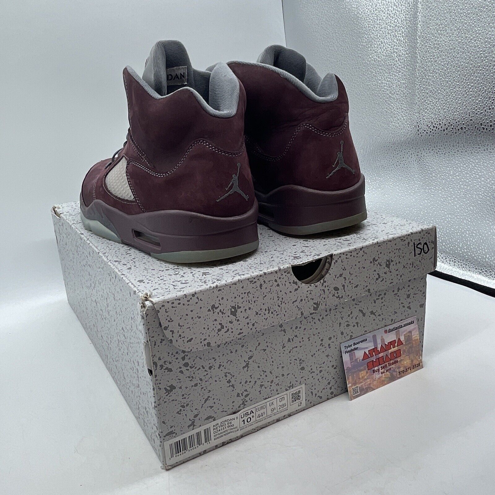 Size 10.5 - Air Jordan 5 Retro SE 2023 Burgundy Suede (DZ4131-600)