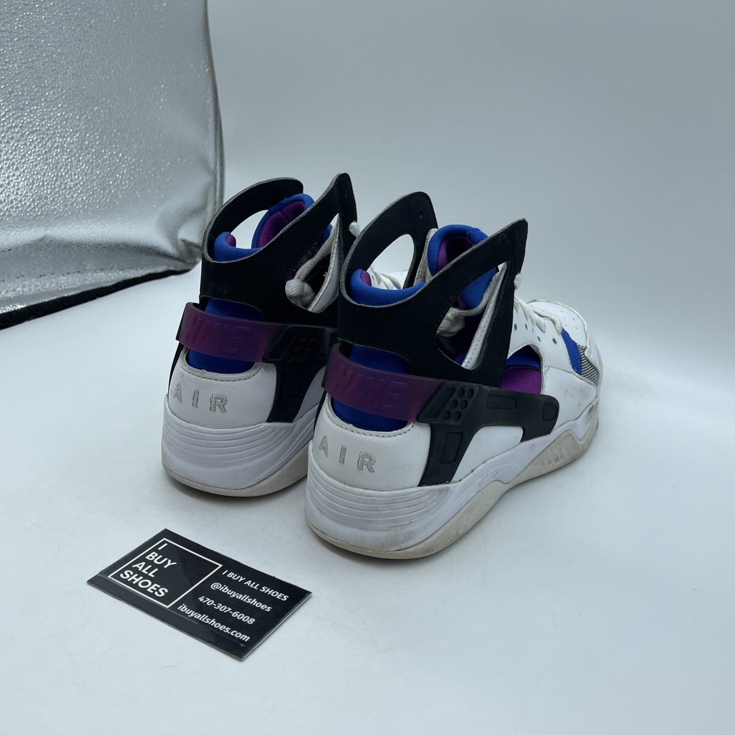 Size 9.5 - Nike Air Flight Huarache PRM QS 2014 OG (686203-100)
