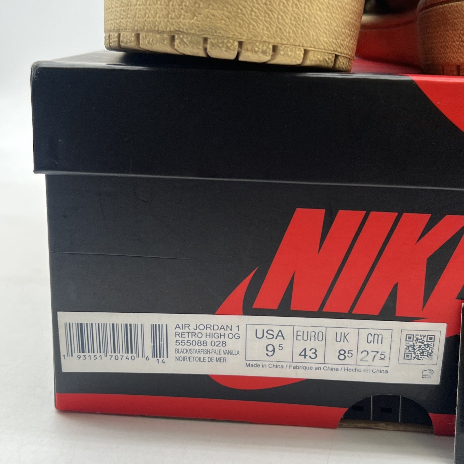 Size 9.5 - Air Jordan 1 Retro OG High Shattered Backboard 3.0 (555088-028)