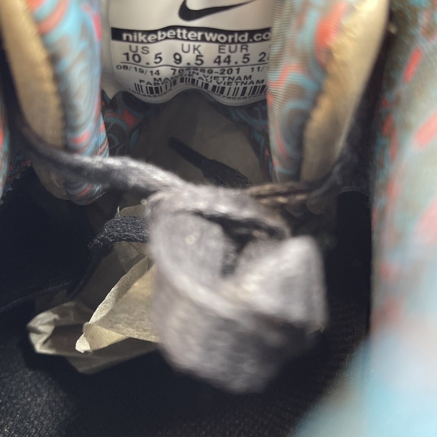 Size 10.5 - Nike Air Trainer 3 Premium Super Bowl Brown Suede (709989-201)