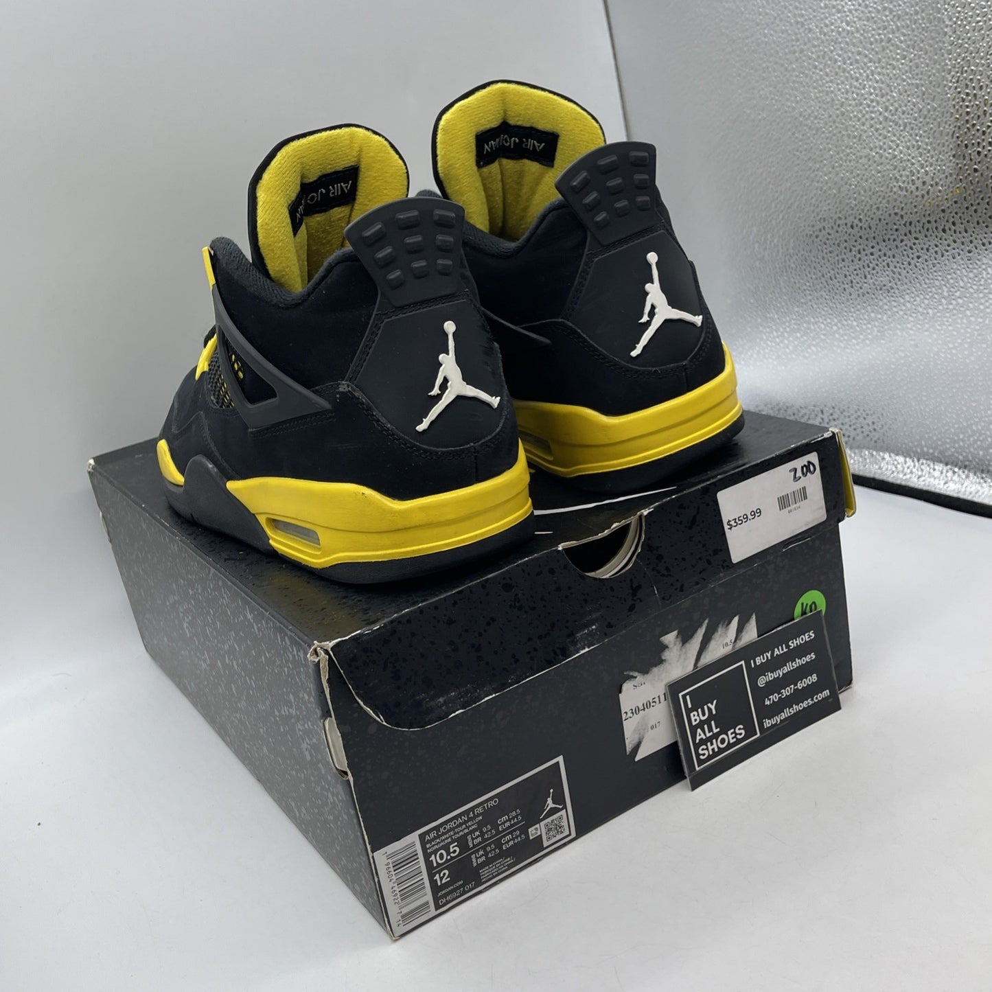 Size 10.5 - Air Jordan 4 Retro Mid Thunder (DH6927-017)
