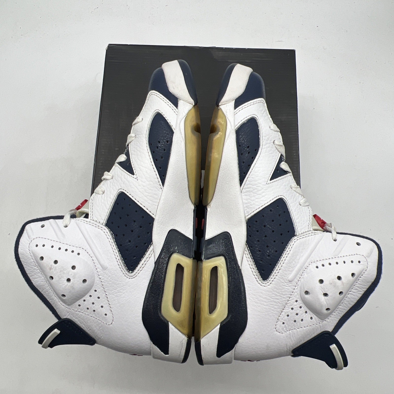 Size 8.5 - Air Jordan 6 Retro 2012 Olympic (384664-130)