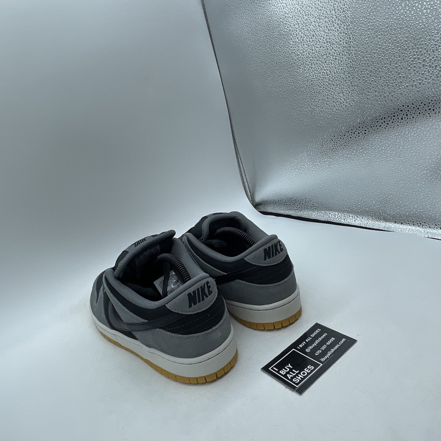 Size 9 - Nike Dunk SB Low Dark Smoke Grey (HF3063-001)