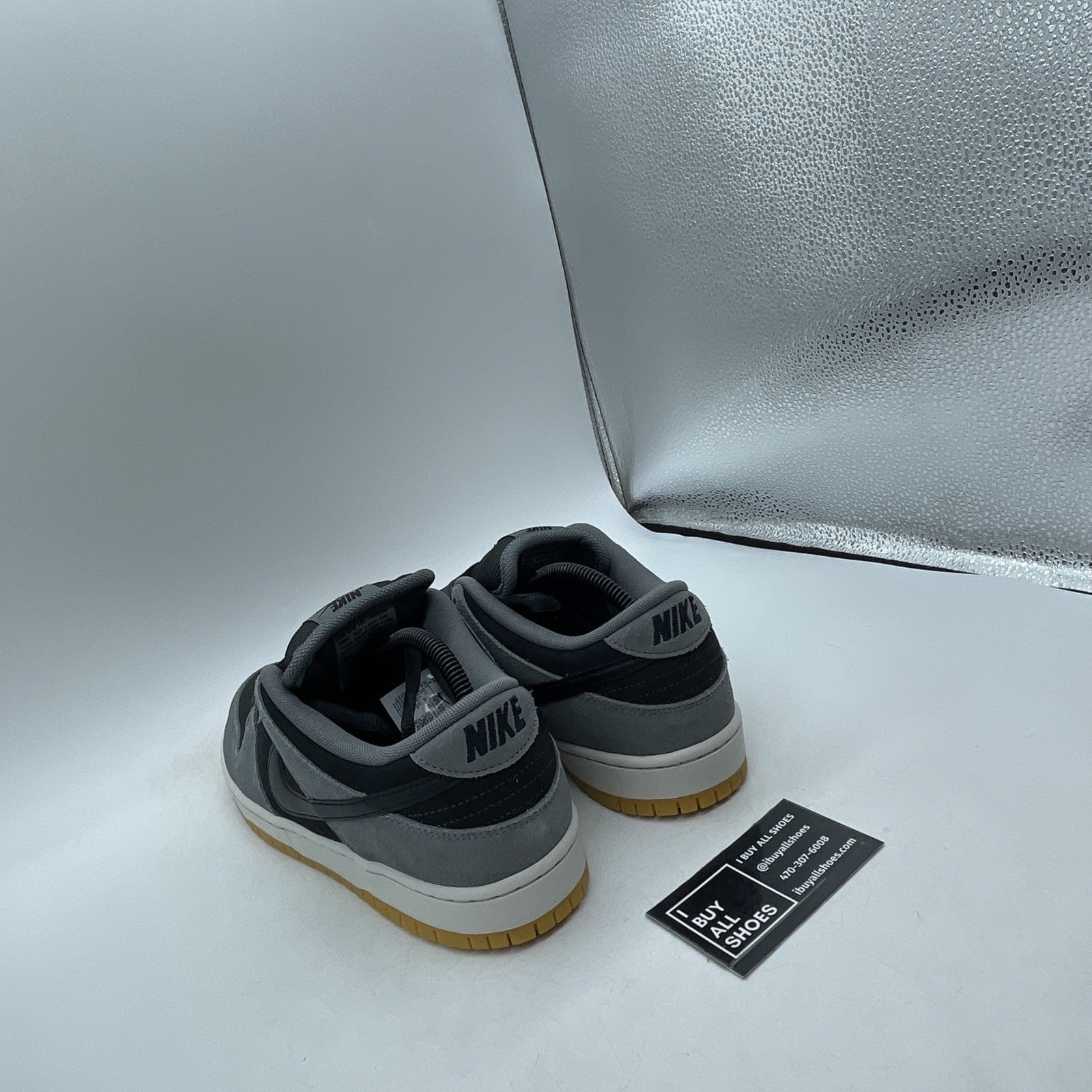 Size 9 - Nike Dunk SB Low Dark Smoke Grey (HF3063-001)