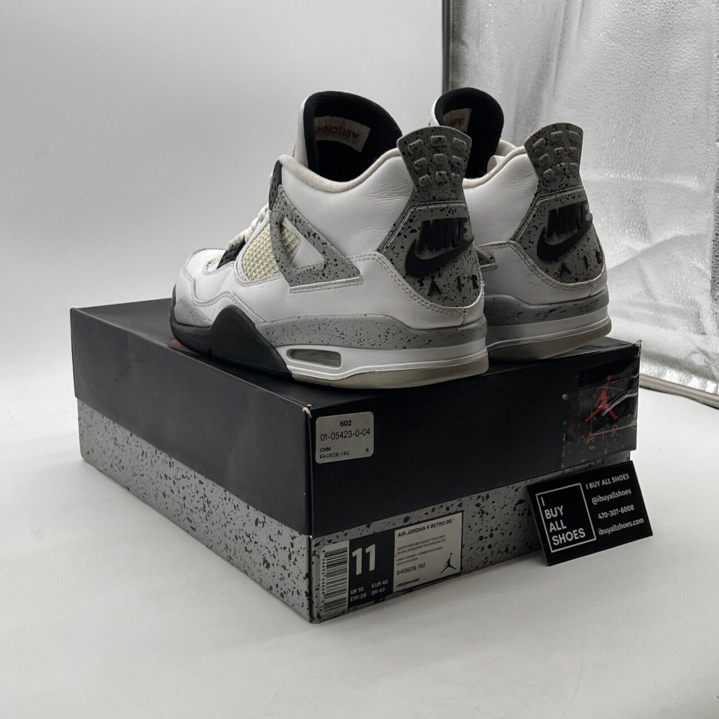 Size 11 - Air Jordan 4 Retro OG Mid White Cement (840606-192)