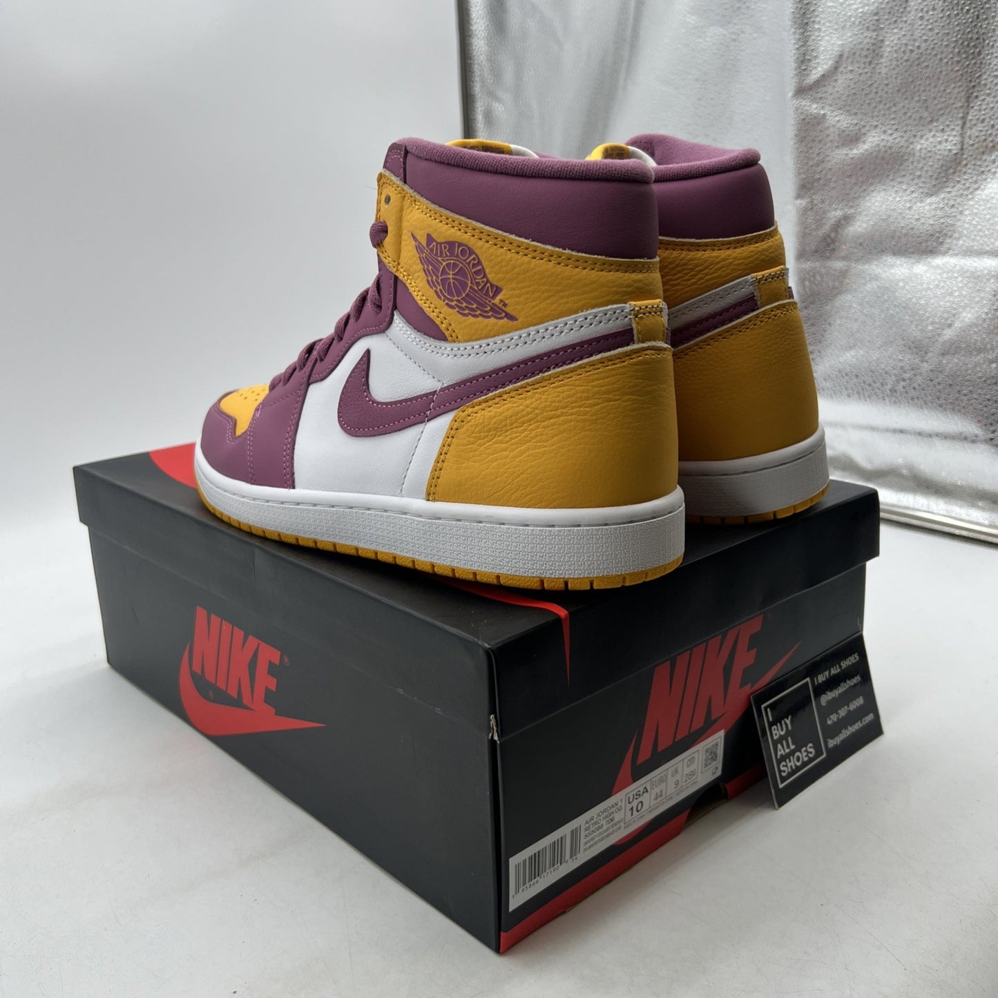 Size 10 - Air Jordan 1 Retro High OG Brotherhood 2022 (555088-706)