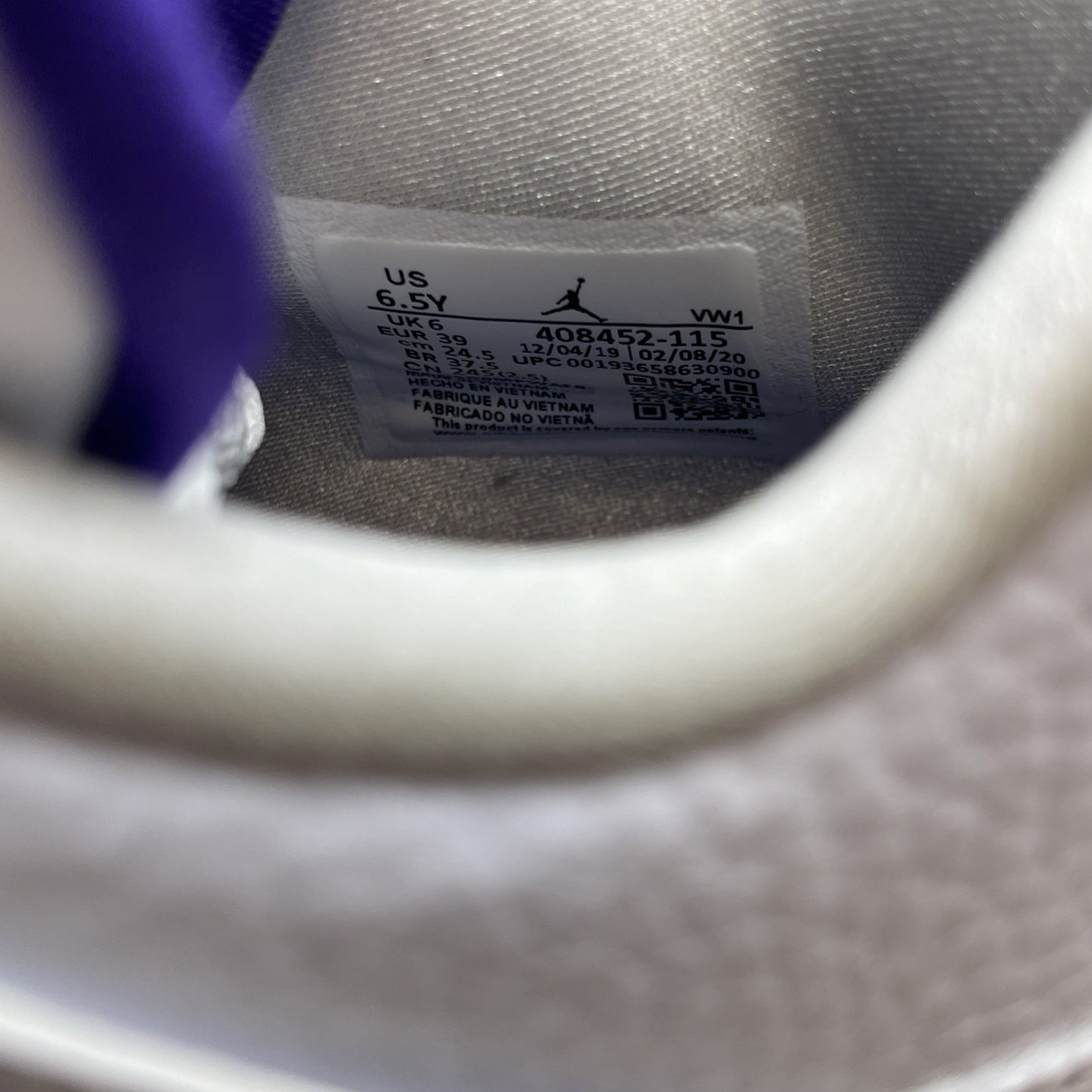 Size 6.5Y (GS) - Jordan 4 Retro Low Purple Metallic White Leather (408452-115)