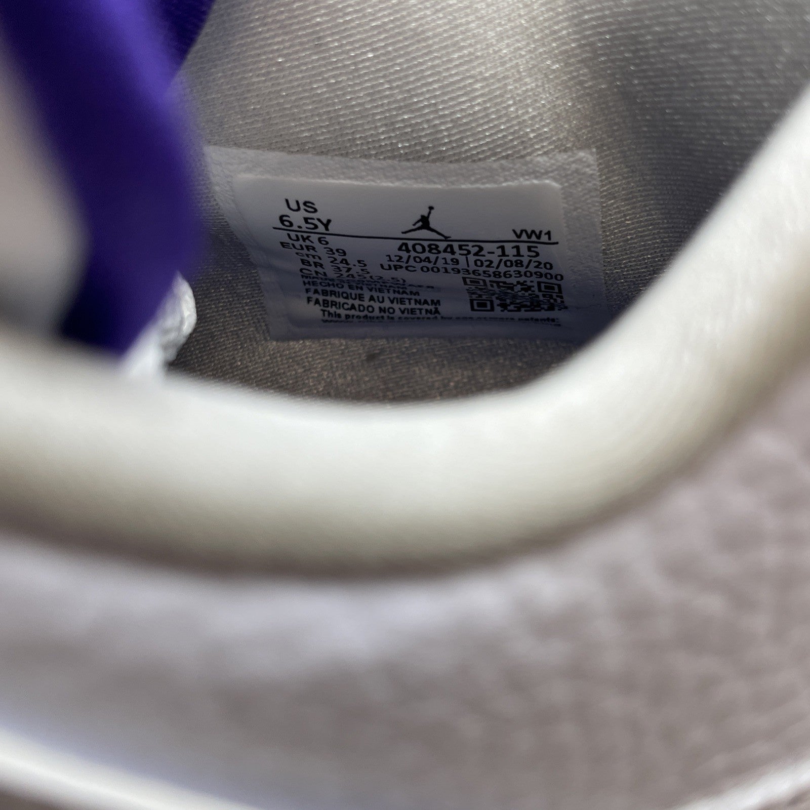 Size 6.5Y (GS) - Jordan 4 Retro Low Purple Metallic White Leather (408452-115)