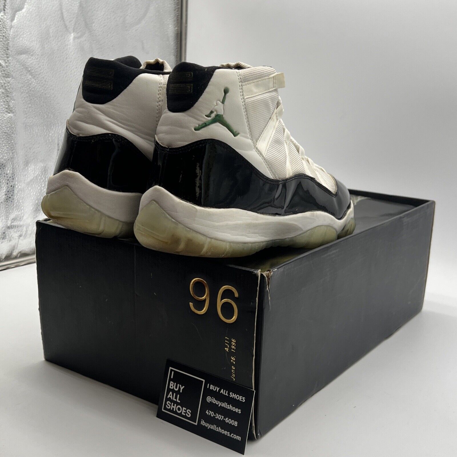 Size 11 - Air Jordan 11 Retro Concord - Defining Moments Pack (136046-171)