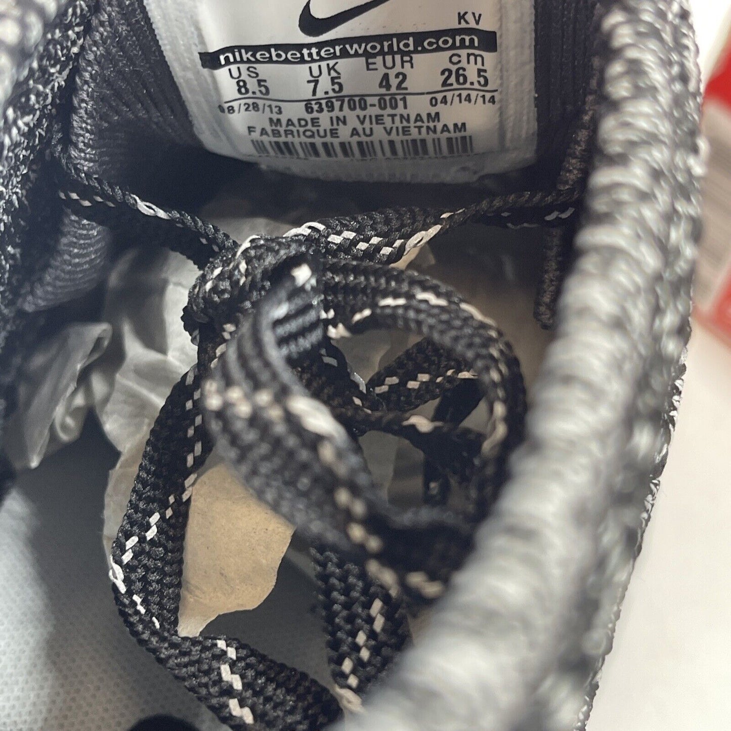 Size 8.5 - Nike Free Flyknit Chukka Black White Suede Lester (639700-001)