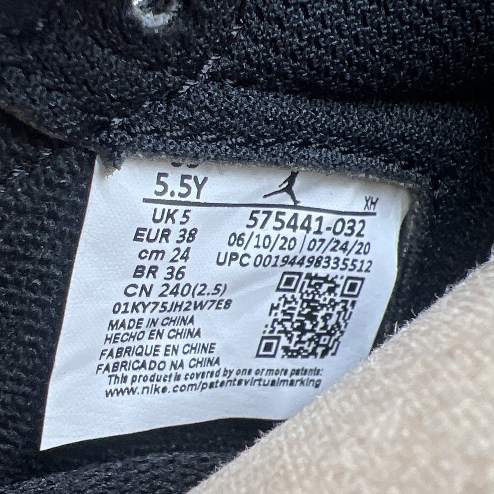 Size 5.5Y - Air Jordan 1 Black 2020 (575441-032)