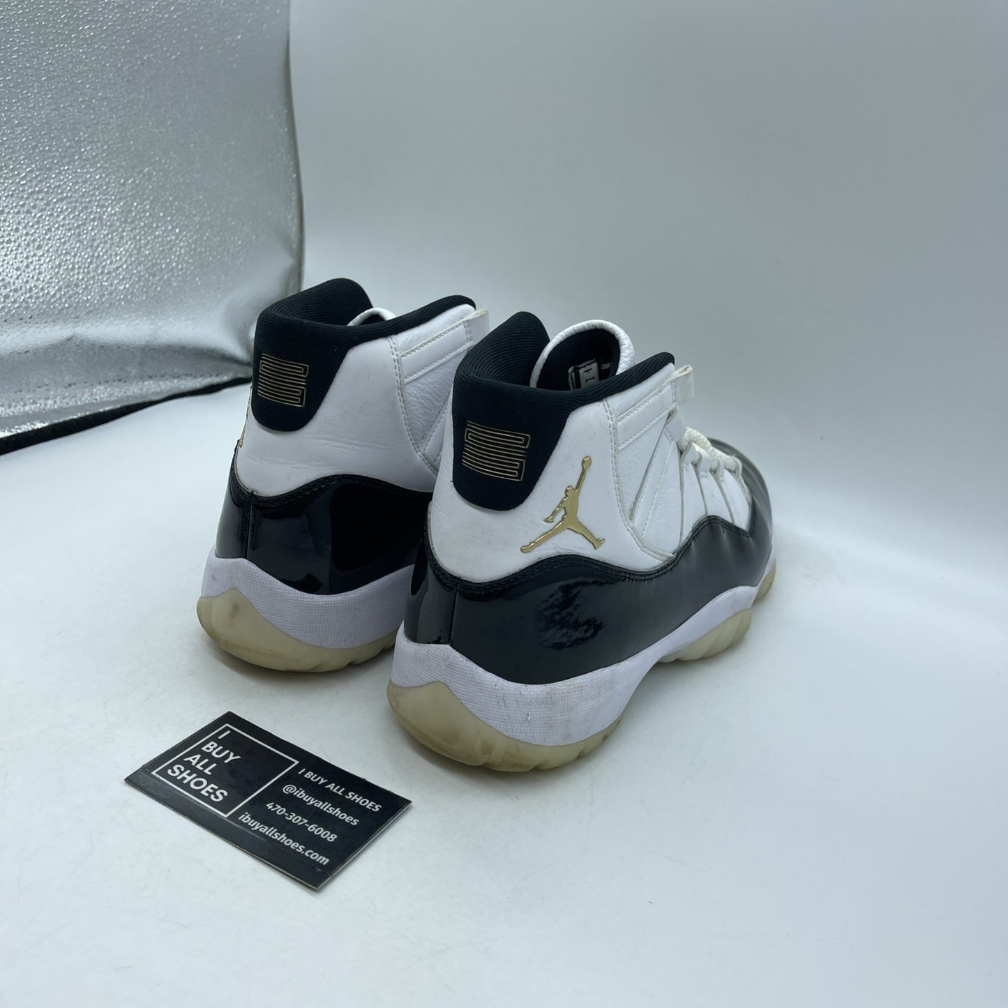 Size 9.5 - Air Jordan 11 Retro Mid Gratitude Defining Moments (CT8012-170)