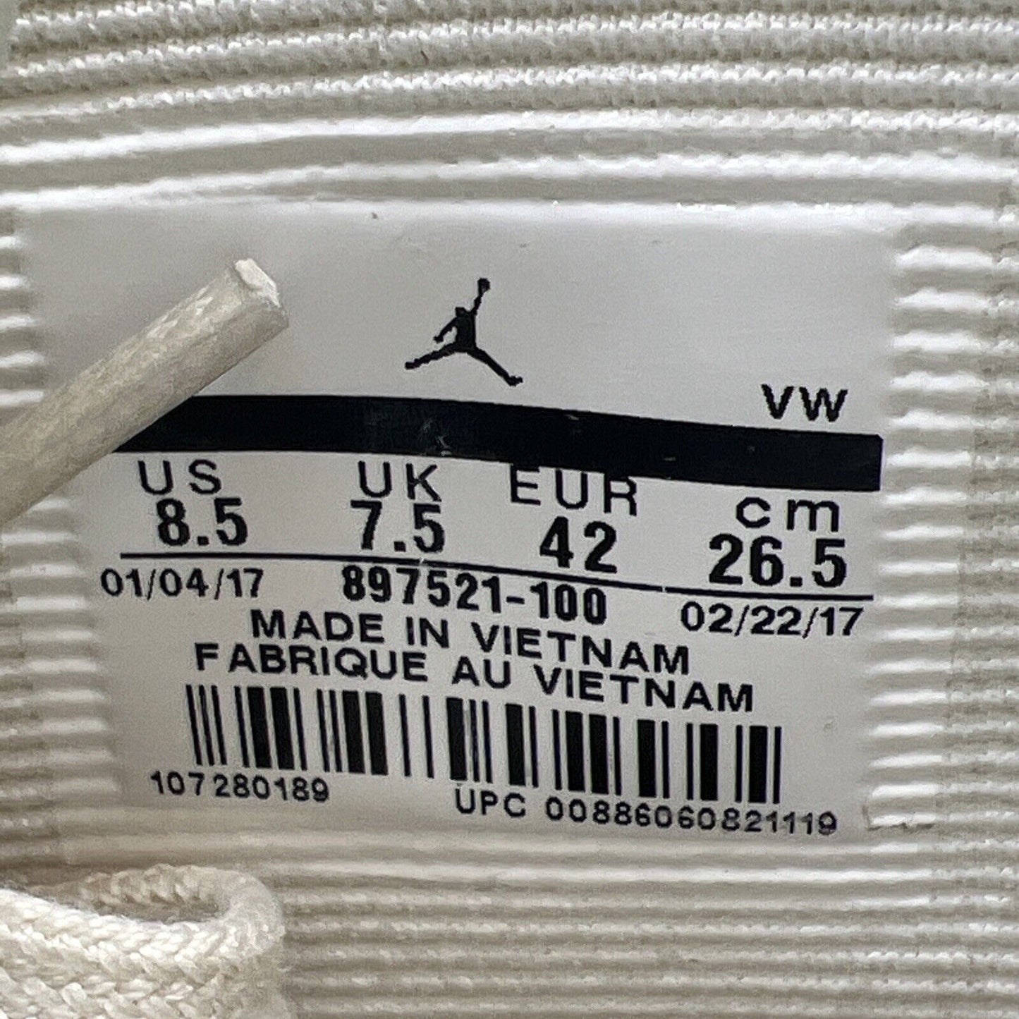 Size 8.5 - Air Jordan 2 Retro Deconstructed Sail (897521-100)