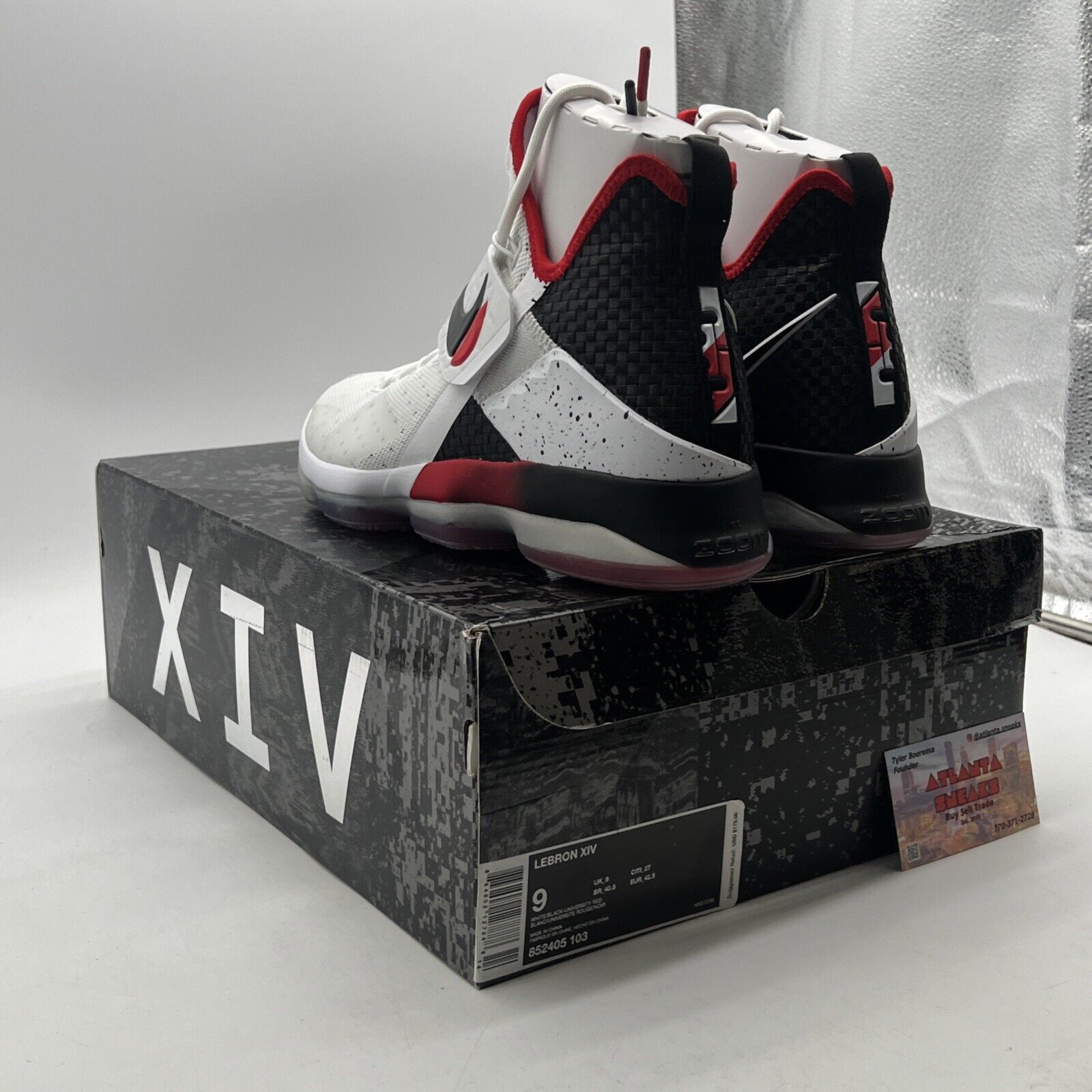 Size 9 - Nike LeBron 14 Flip the Switch (852405-103)