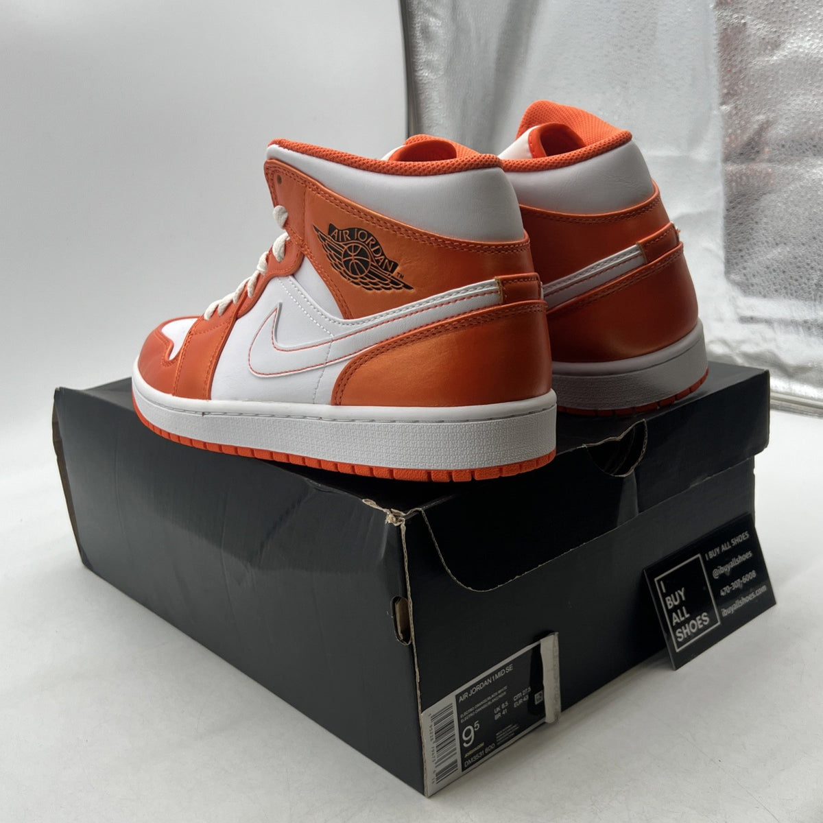 Size 9.5 - Air Jordan 1 SE Mid Electro Orange (DM3531-800)