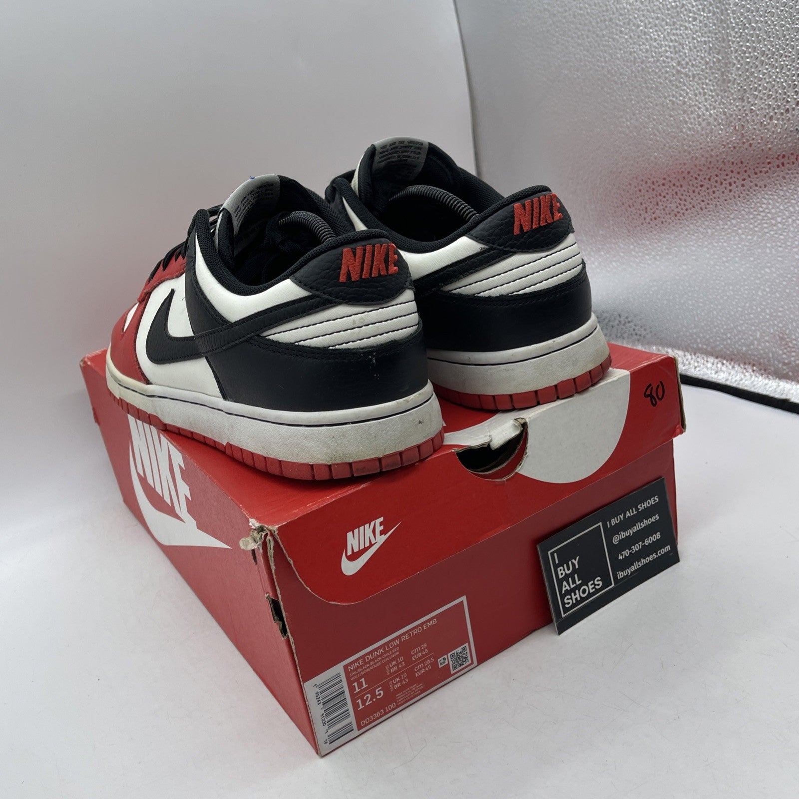 Size 11 - Nike Dunk Low EMB x NBA 75th Anniversary Bulls 2021 (DD3363-100)