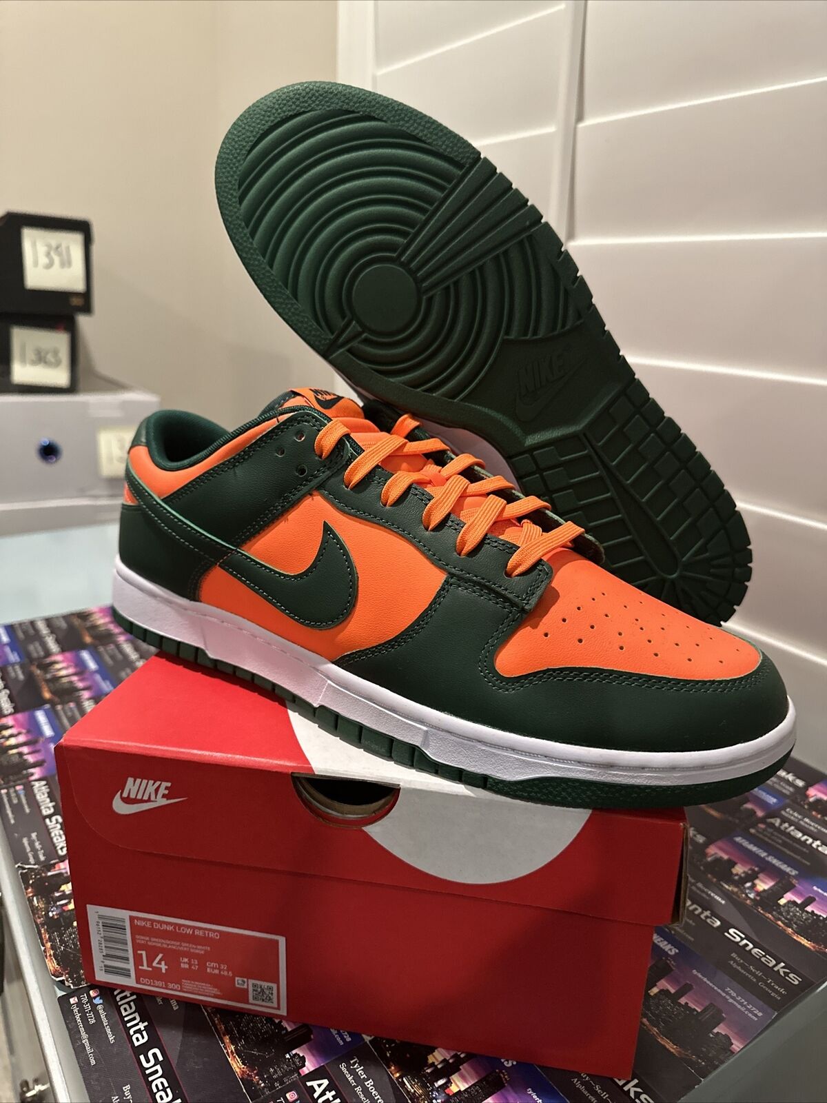 Nike Dunk Low Retro Miami Hurricanes Men's Size 14 Brand New Fast Shipping