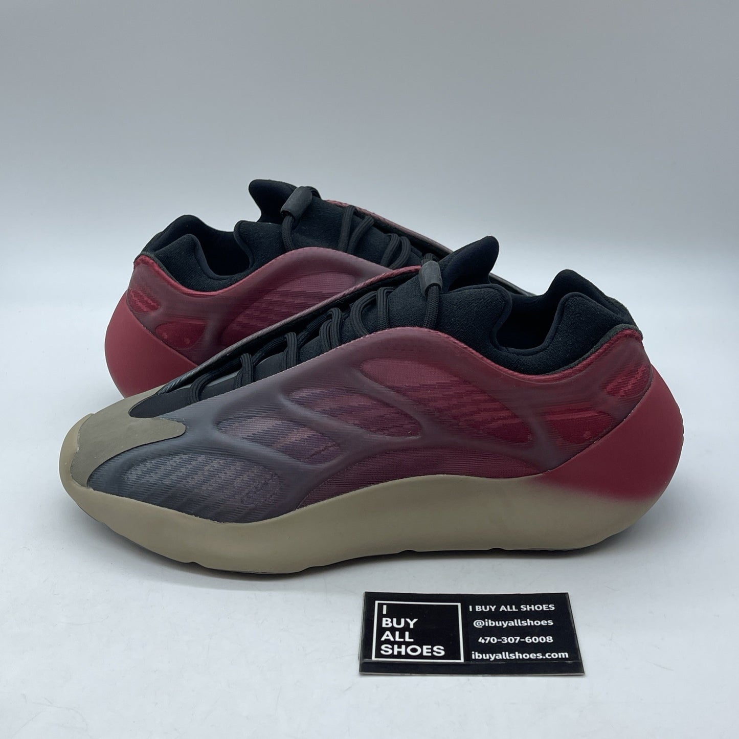 Size 10 - adidas Yeezy 700 V3 Fade Carbon Red Brown Black (GW1814)