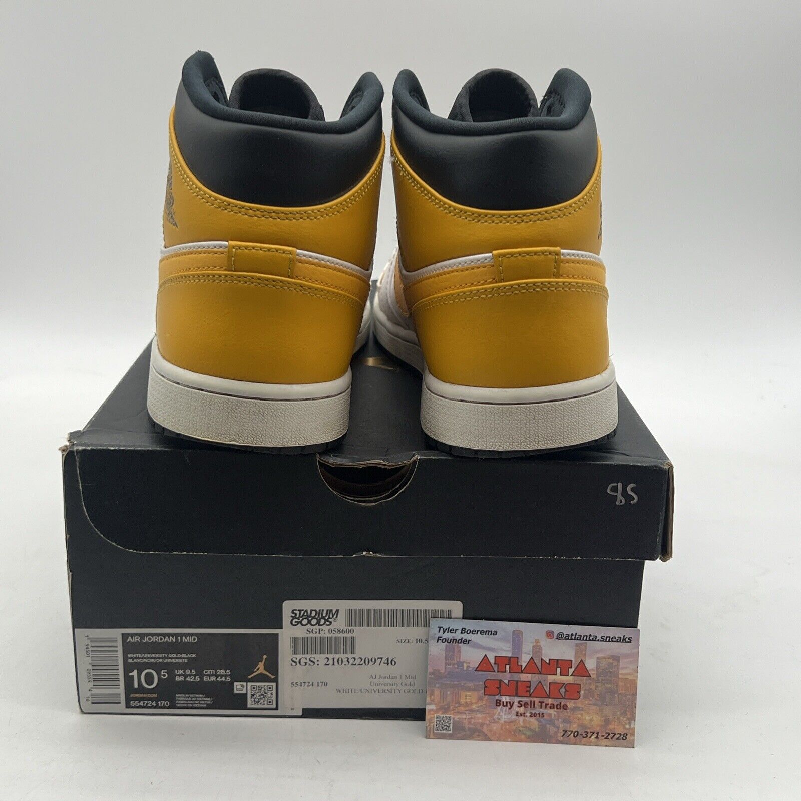 Size 10.5 - Air Jordan 1 Mid University Gold (554724-170)