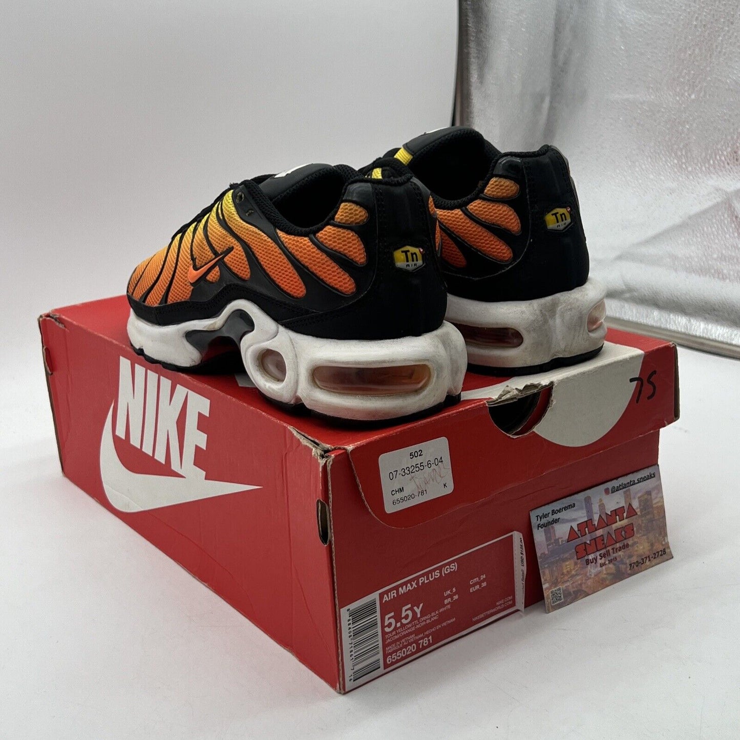 Size 5.5Y - Nike Air Max Plus Sunset (655020-781) Yellow Orange Black