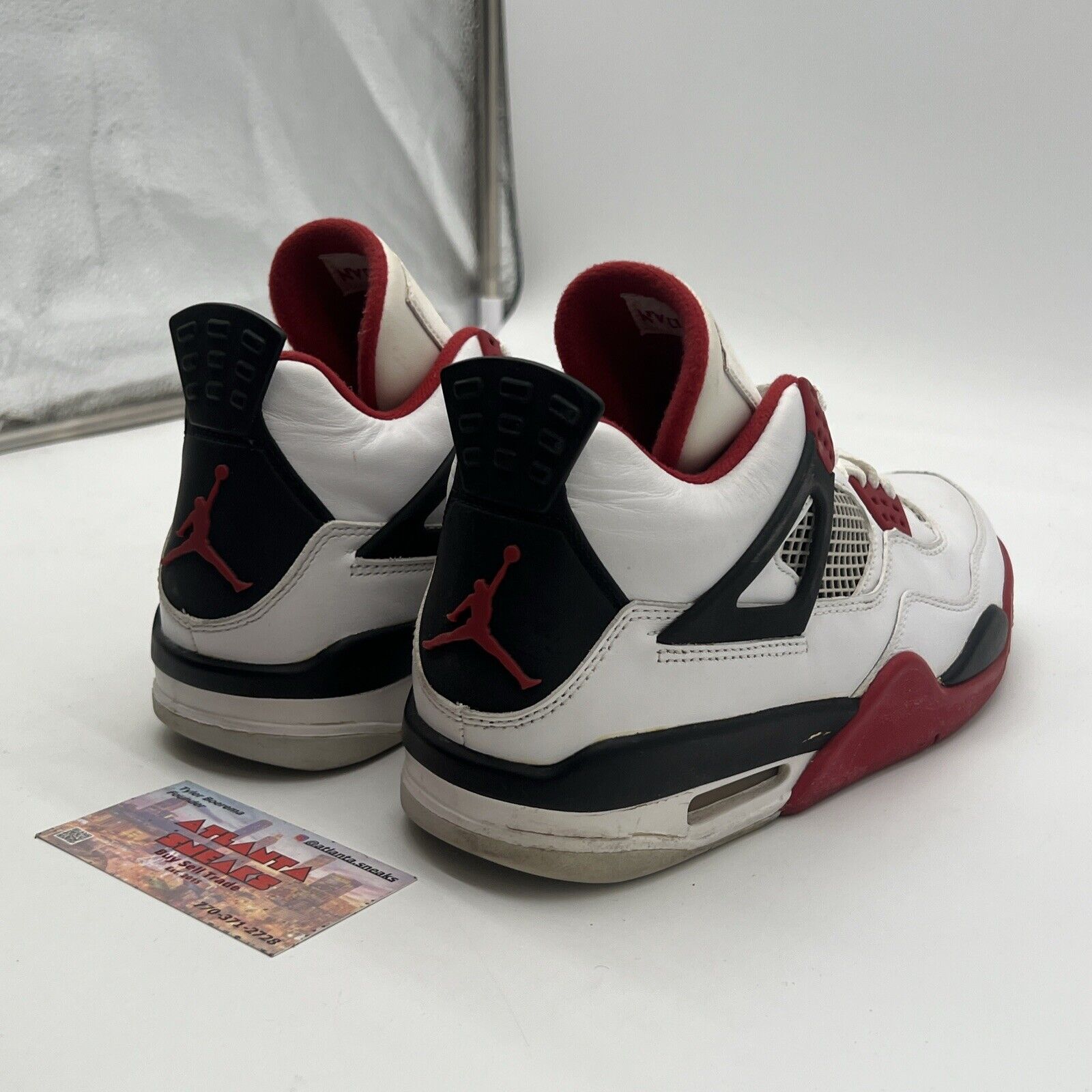 Size 7.5 - Air Jordan 4 Retro Fire Red  (308497-110)