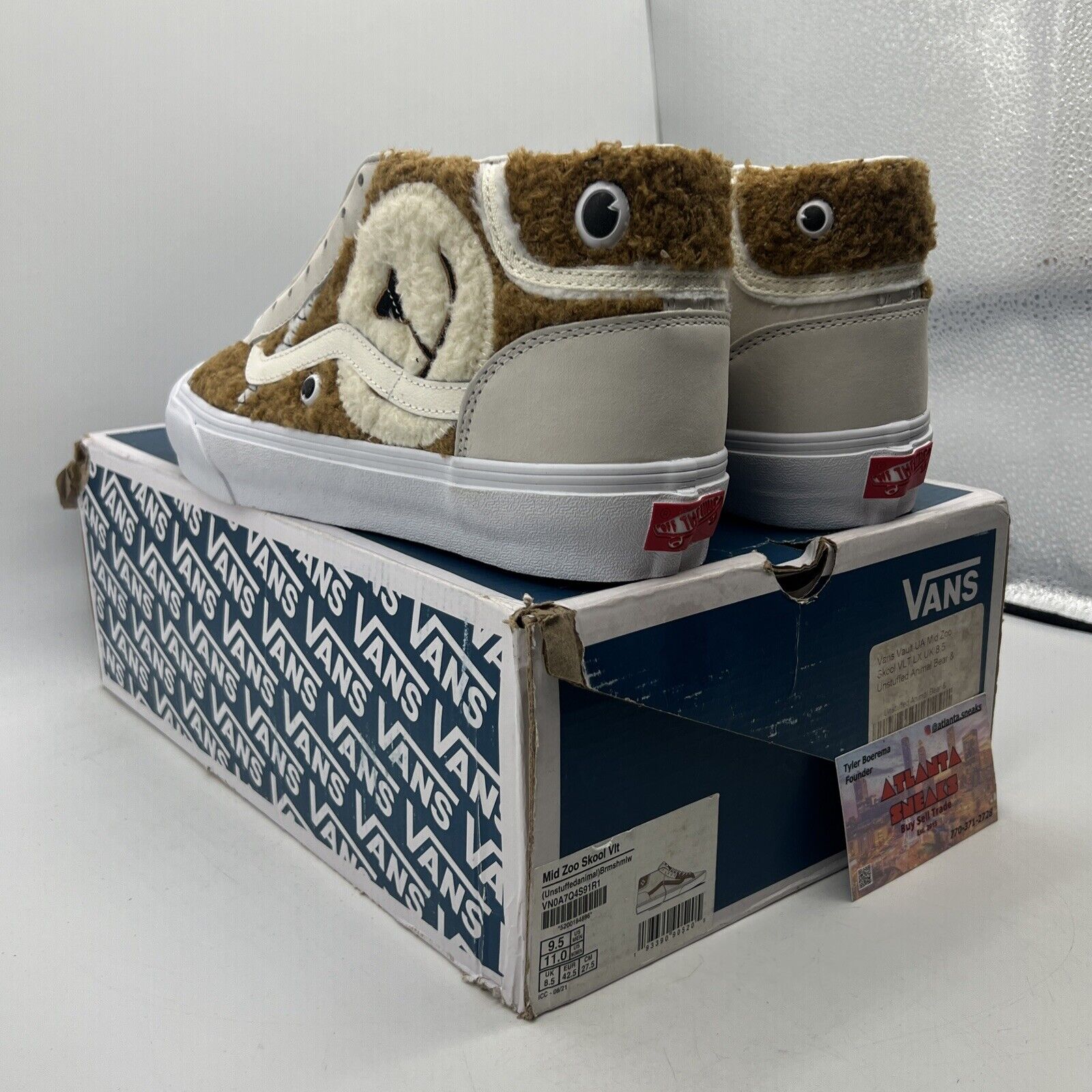 Size 9.5 - VANS Mid Zoo Skool Unstuffed Animal Bear White (VN0A7Q4S91R1)