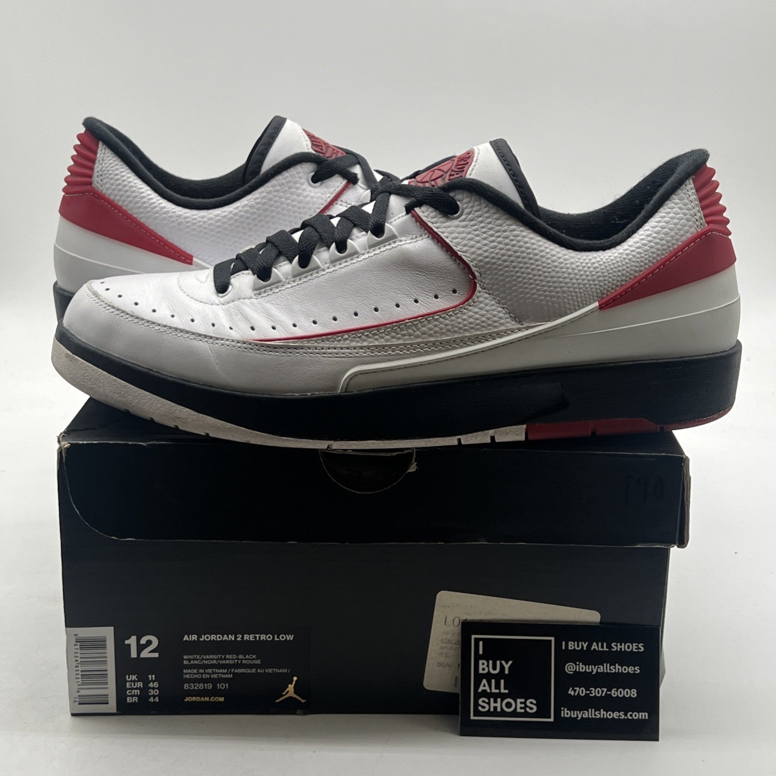 Size 12 - Air Jordan 2 Retro 2016 Low Chicago (832819-101)