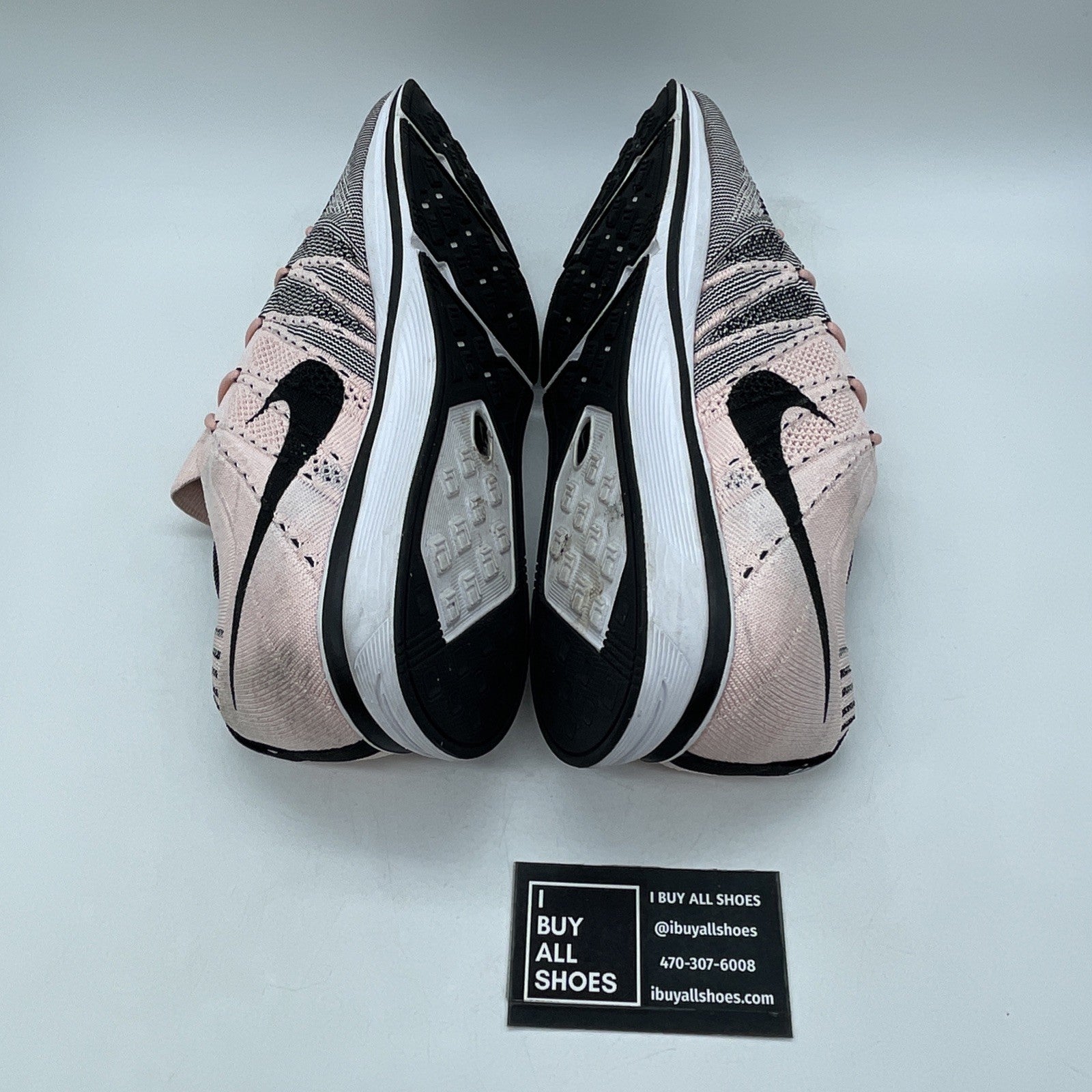 Size 11.5 - Nike Flyknit Trainer 2017 Sunset Tint (AH8396-600)