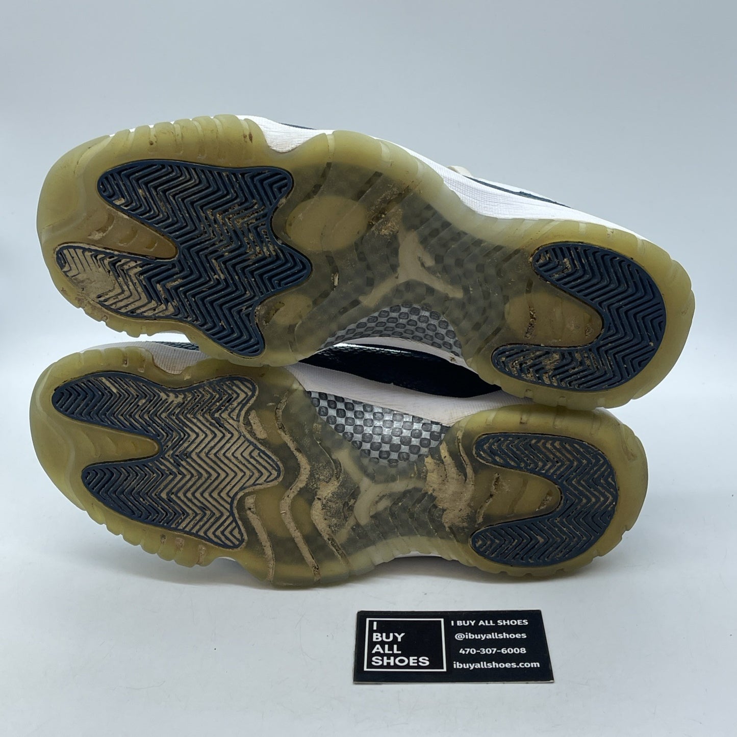 Size 11 - Jordan 11 Retro Low Snakeskin 2019 Blue White Suede (CD6846-102)
