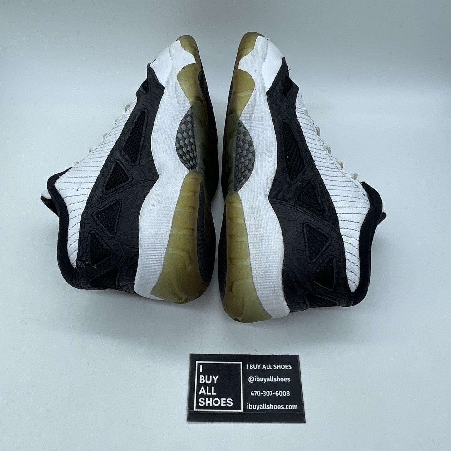 Size 9 - Air Jordan 11 Retro IE Low White Black (306008-100)