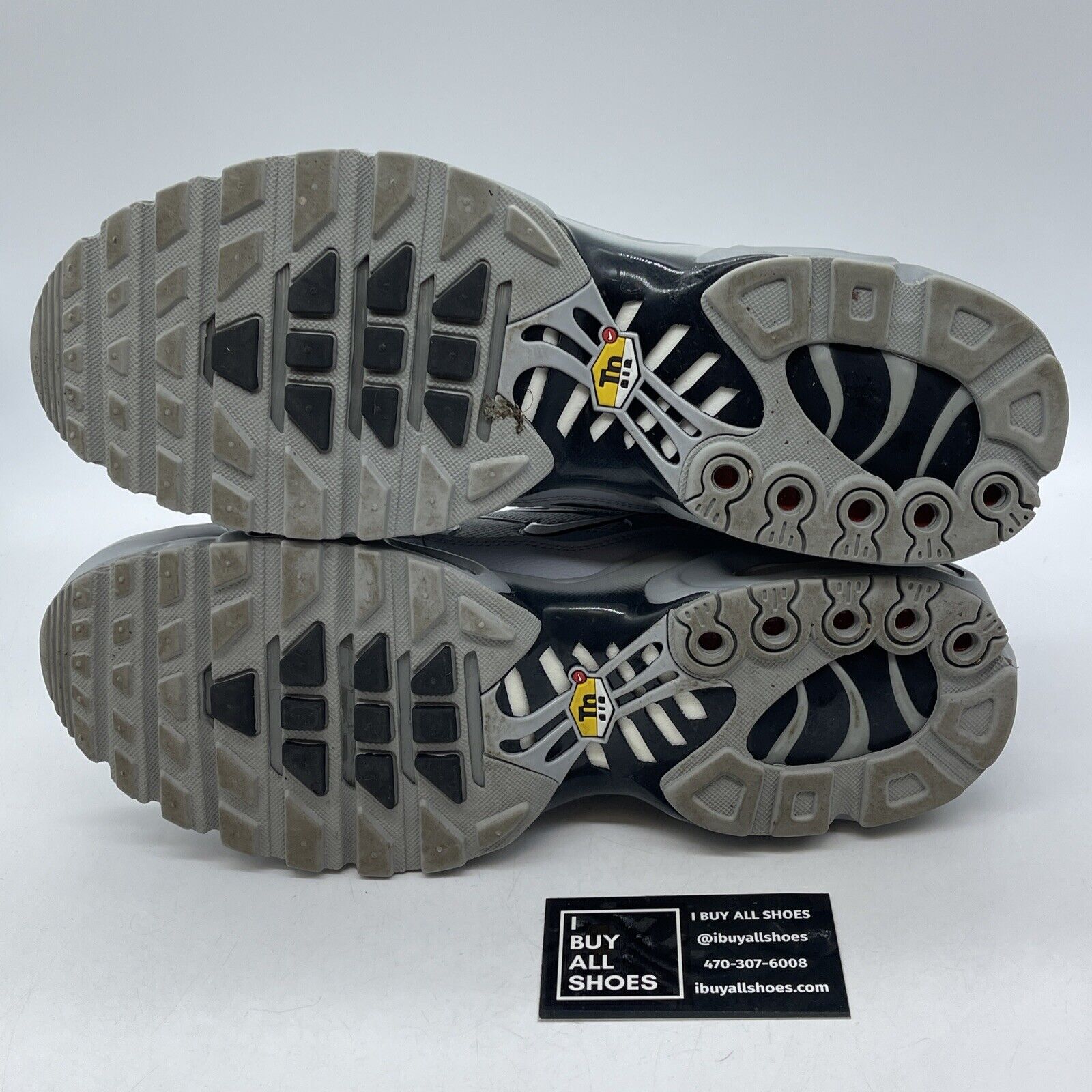 Size 12 - Nike Air Max Plus TN Wolf Grey Black Suede Leather (852630-021)