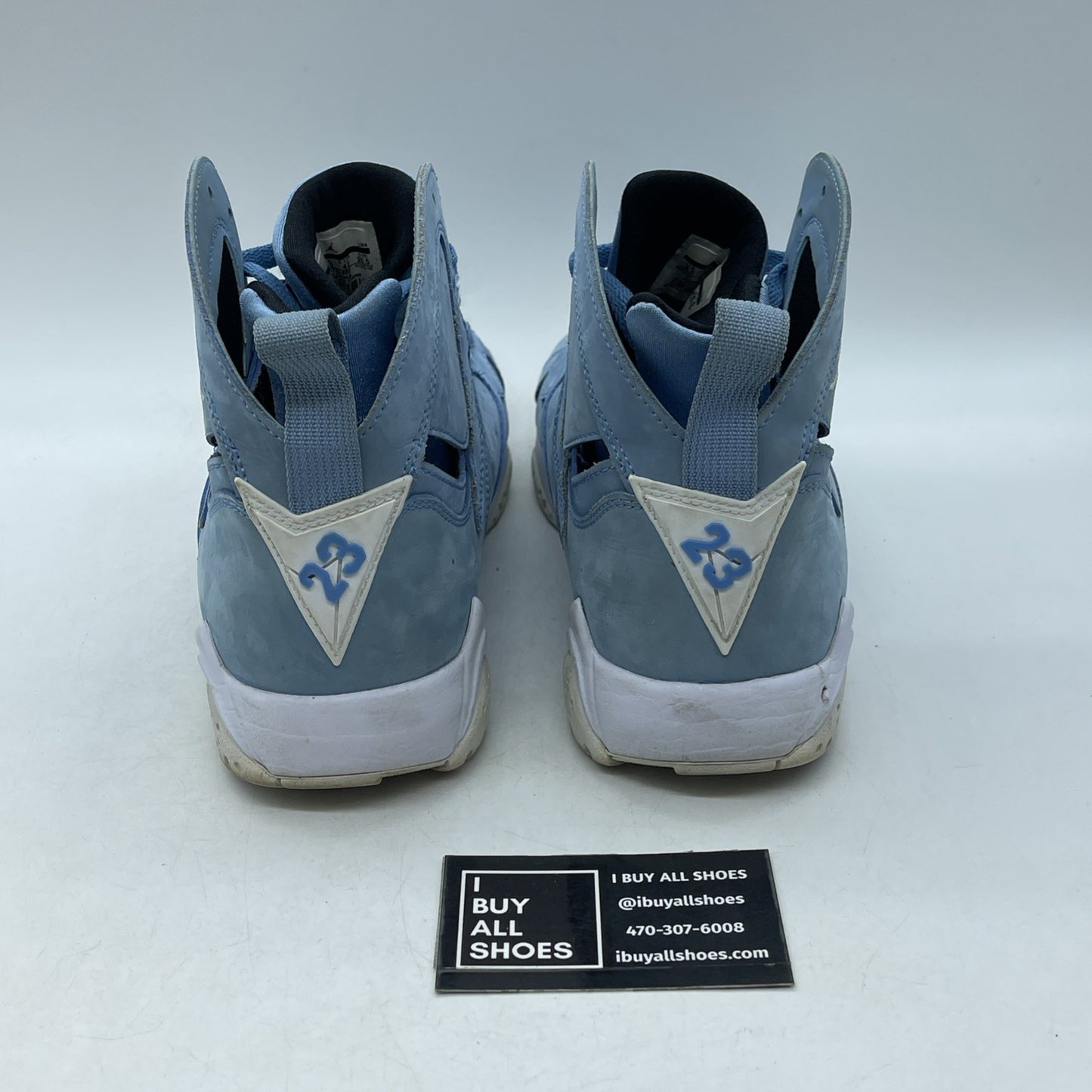Size 8.5 - Air Jordan 7 Retro Pantone (304775-400)