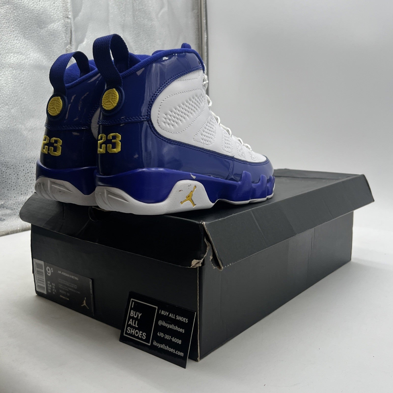 Size 9.5 - Air Jordan 9 Retro Kobe (302370-121)