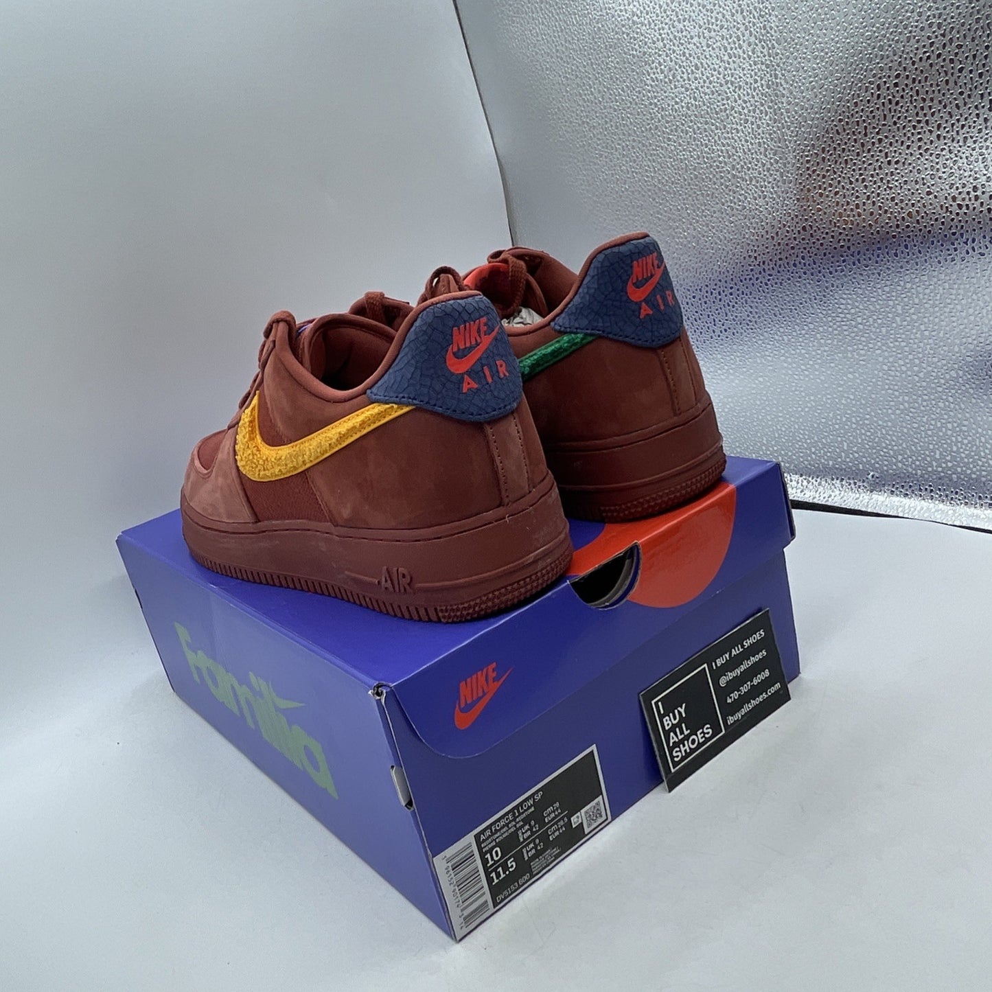 Size 10 - Nike Air Force 1 Low La Familia (DV5153-600)