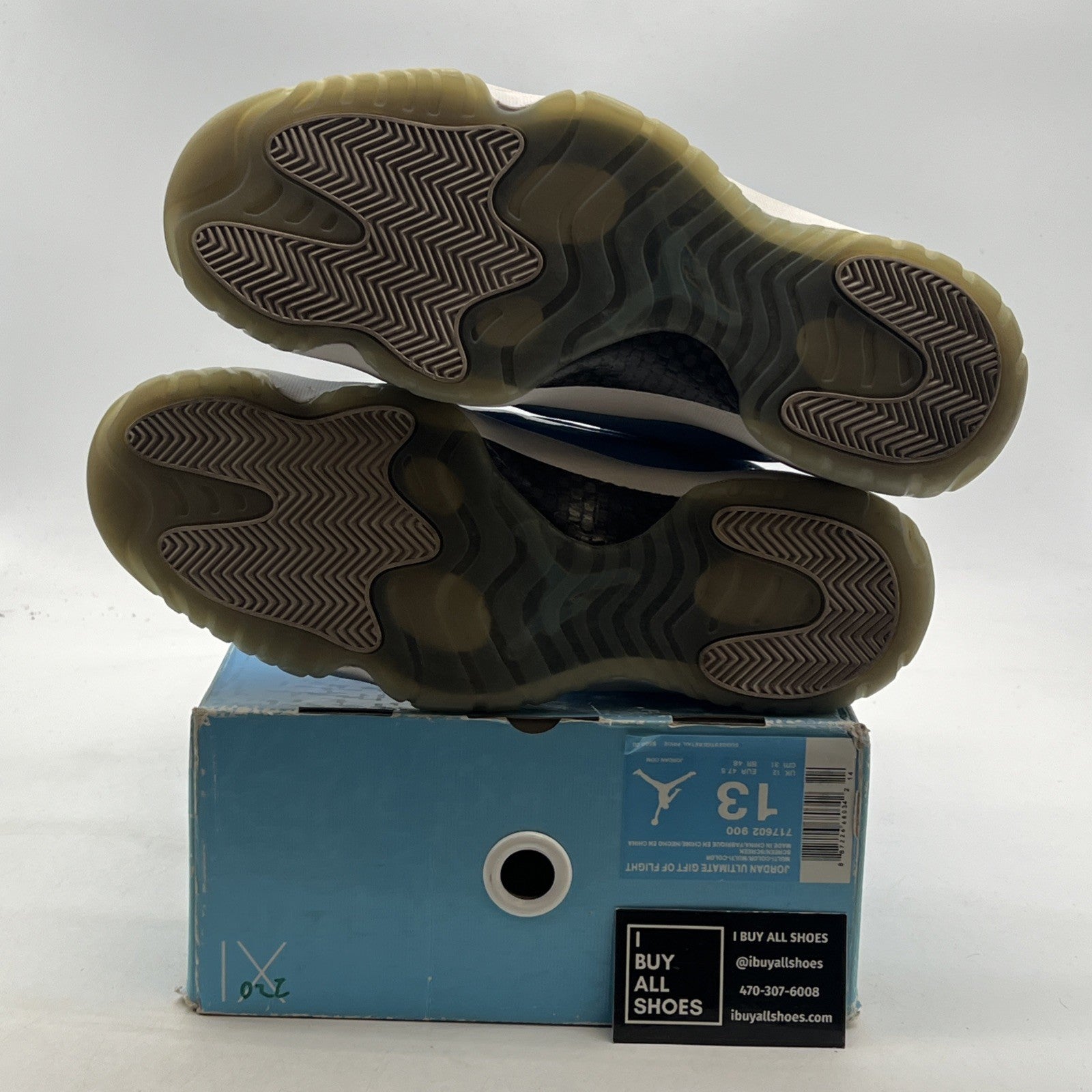 Size 13 - Air Jordan 11 Retro Pantone (689479-405)