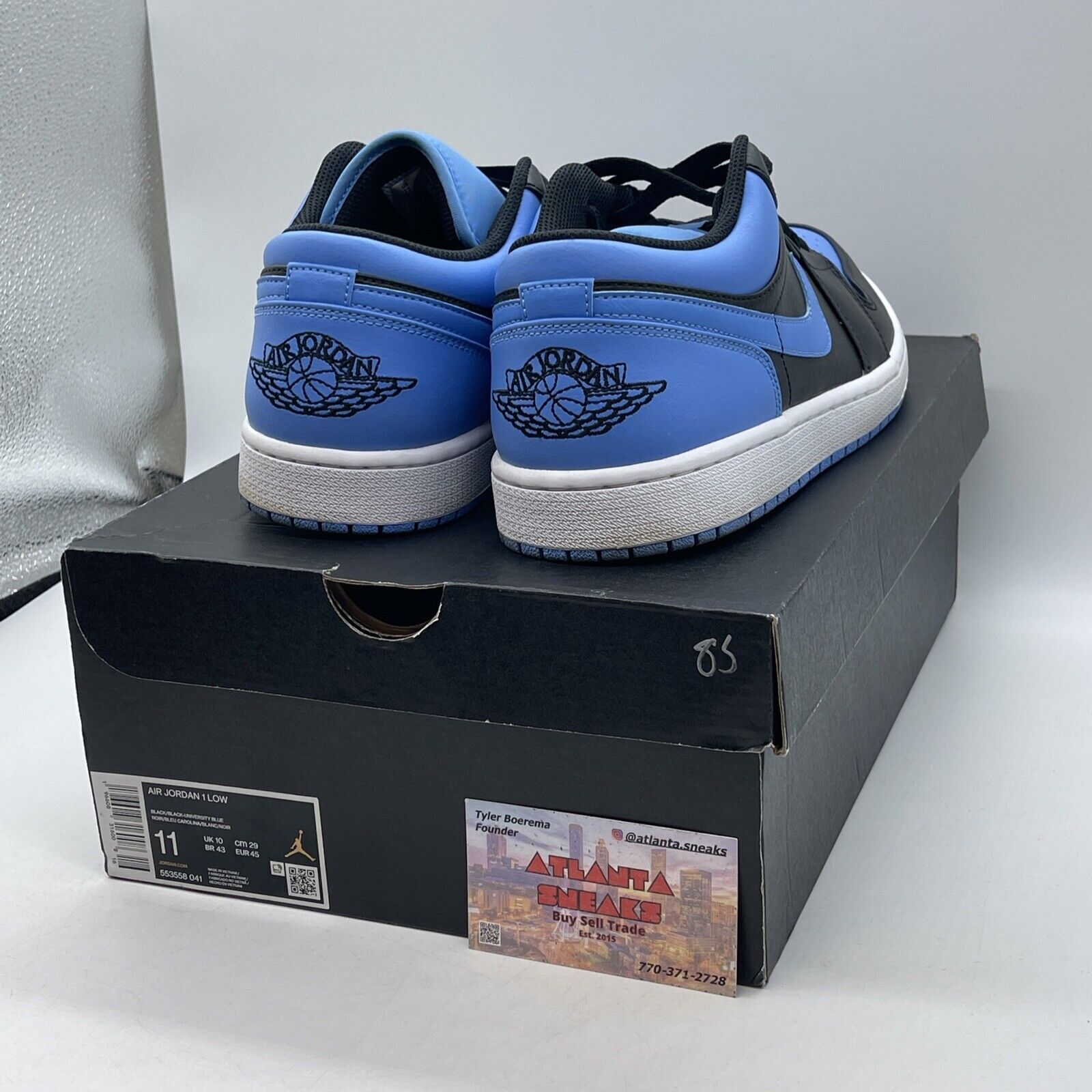 Size 11 - Air Jordan 1 Low University Blue White black Leather (553558-041)