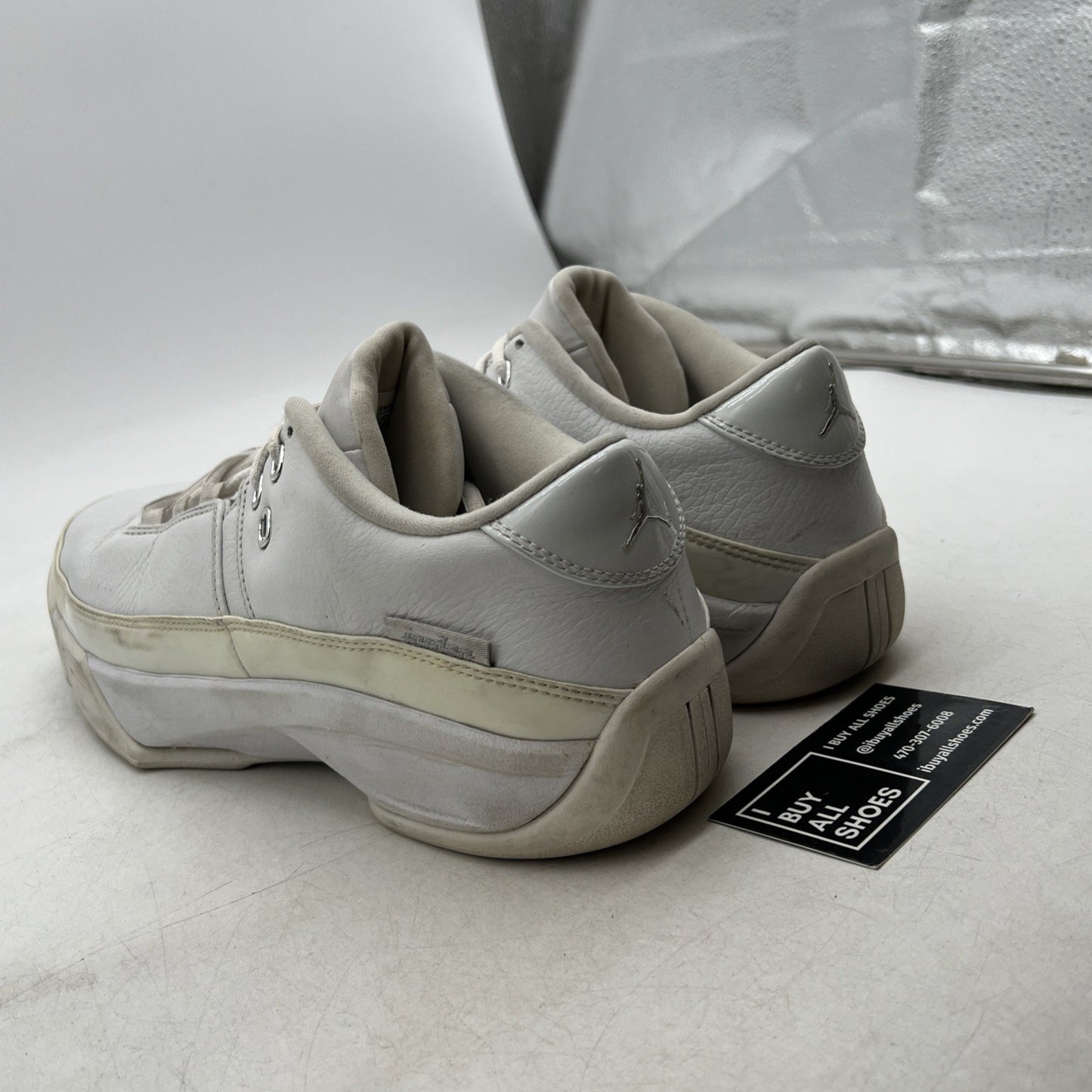 Size 11 - Jordan Work'M Low White (311252-104)