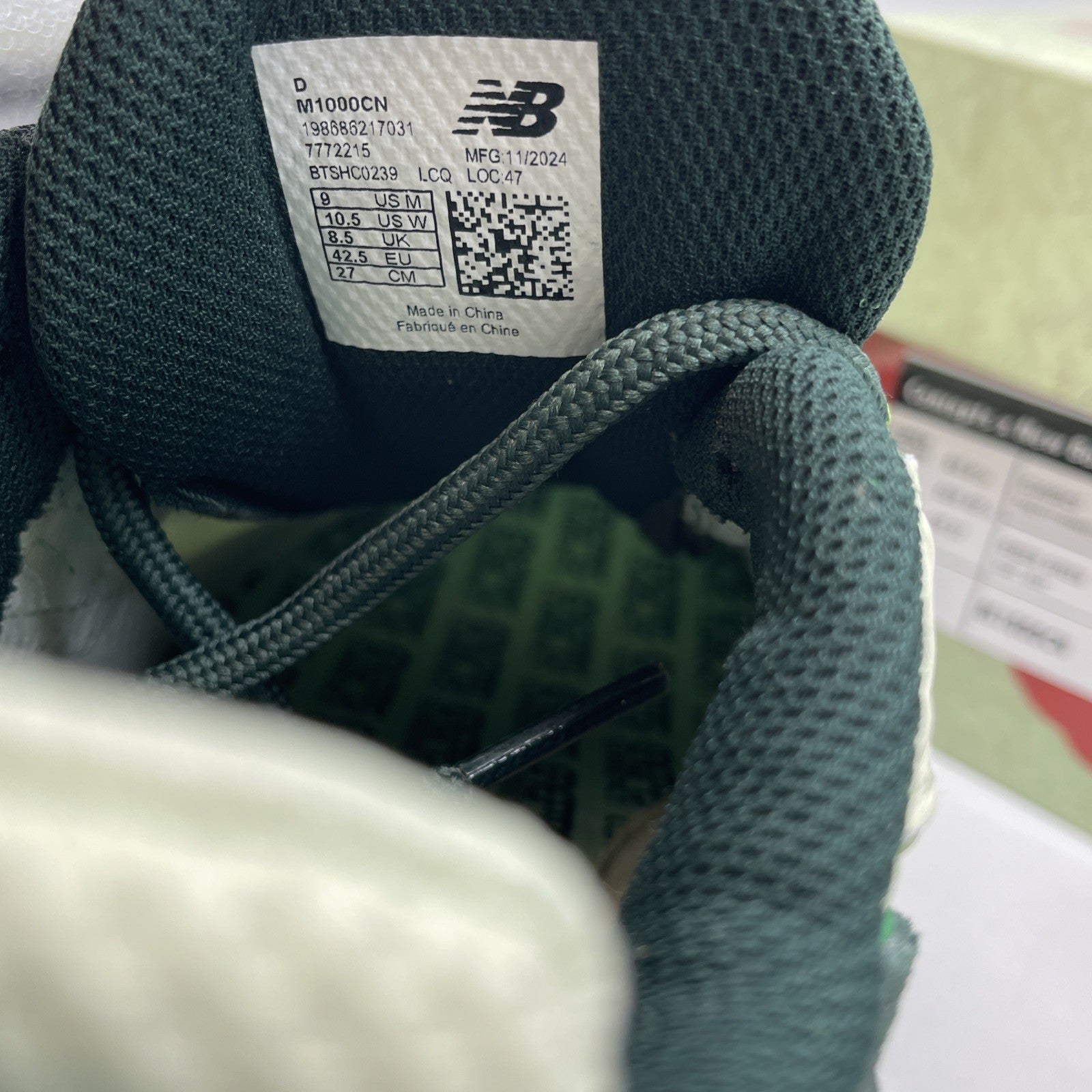 Size 9 - New Balance Concepts x 1000 Míle Green Suede Leather (M1000CN)