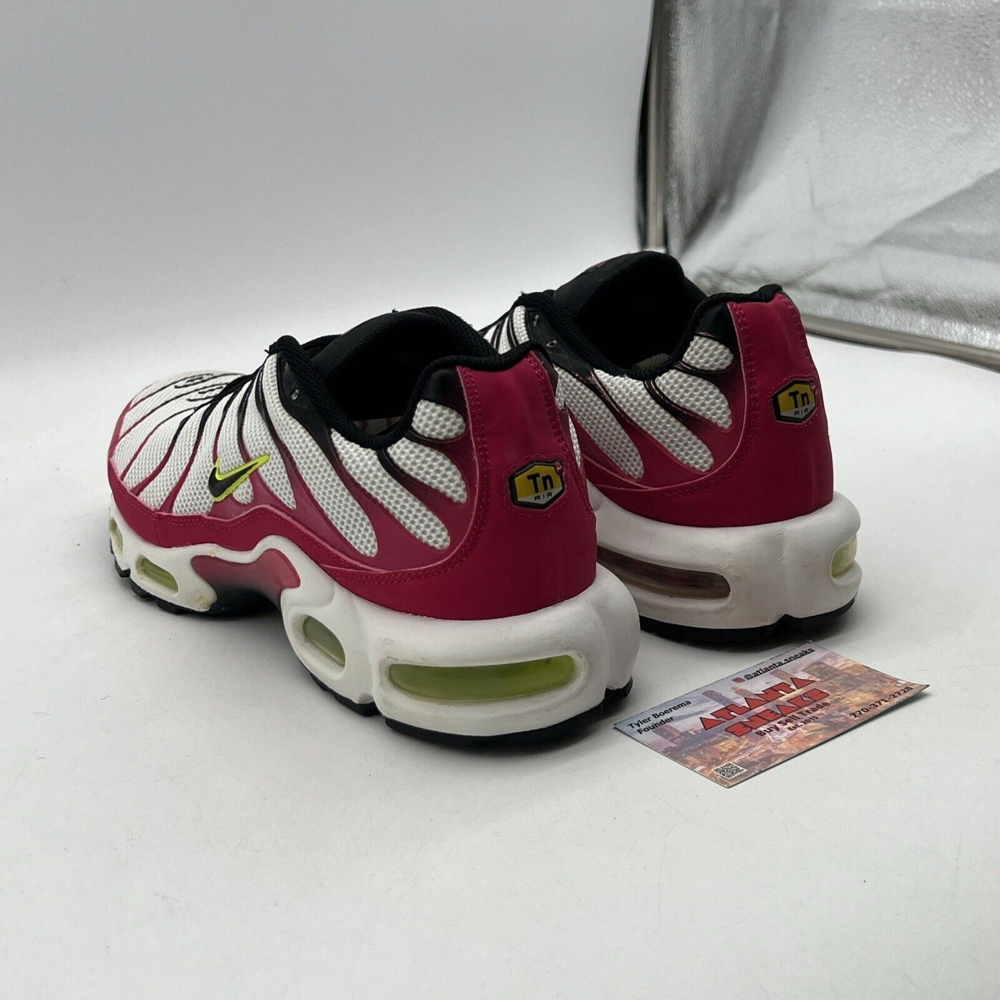 Size 11.5 - Nike Air Max Plus Fuchsia Black White Pink (CJ9929-100)