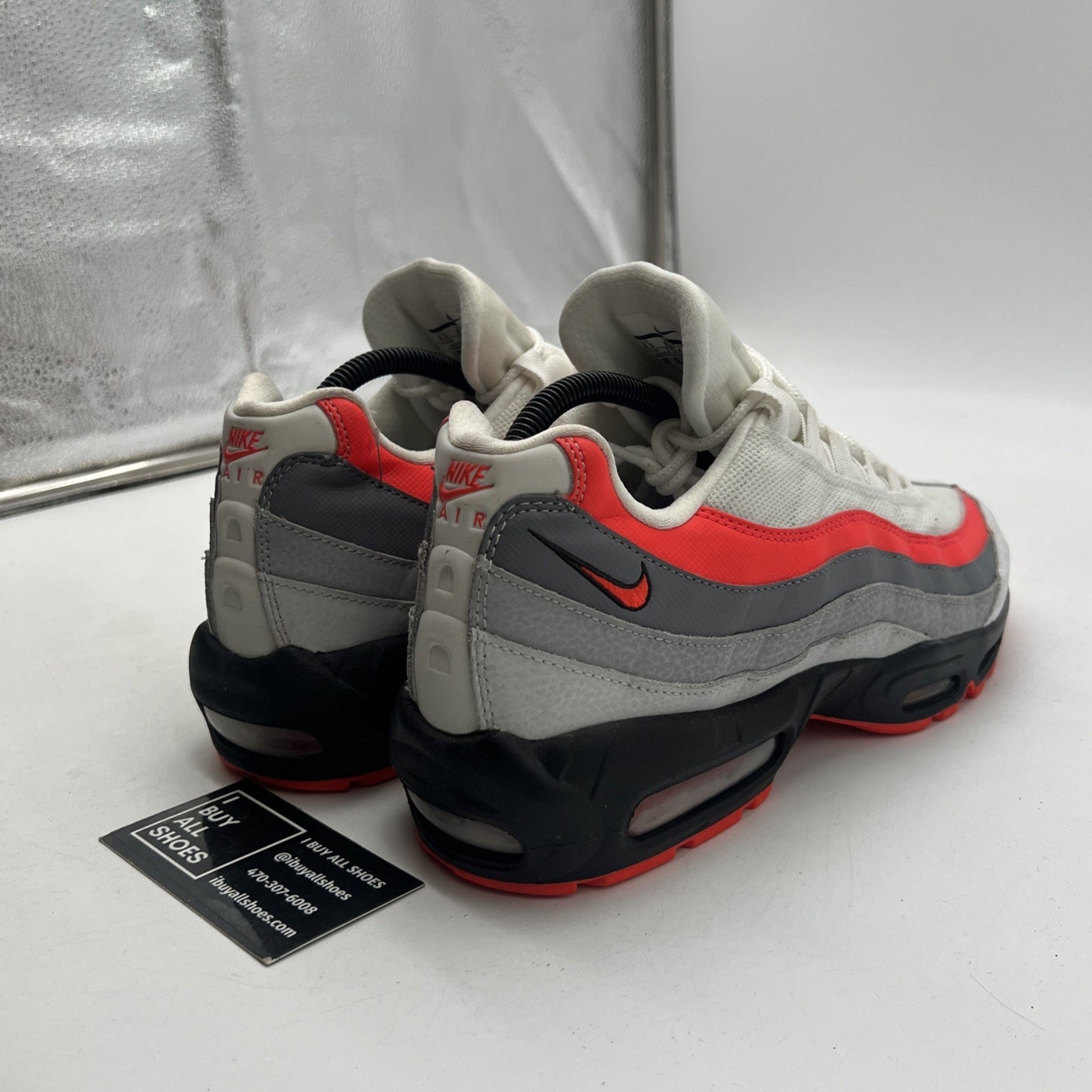 Size 9.5 - Nike Air Max 95 Essential Comet (749766-112)
