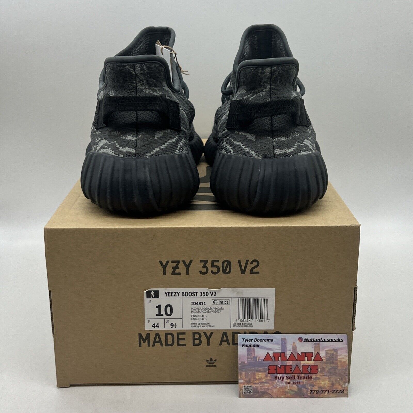 Size 10 - adidas Yeezy Boost 350 V2 Low MX Dark Salt Brand New Og All