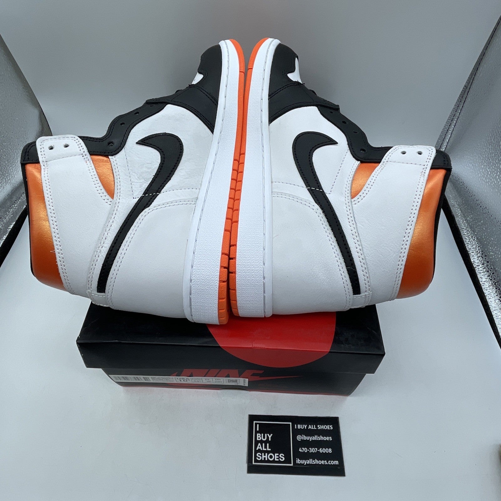 Size 10.5 - Air Jordan 1 Retro High Electro Orange (555088-180)